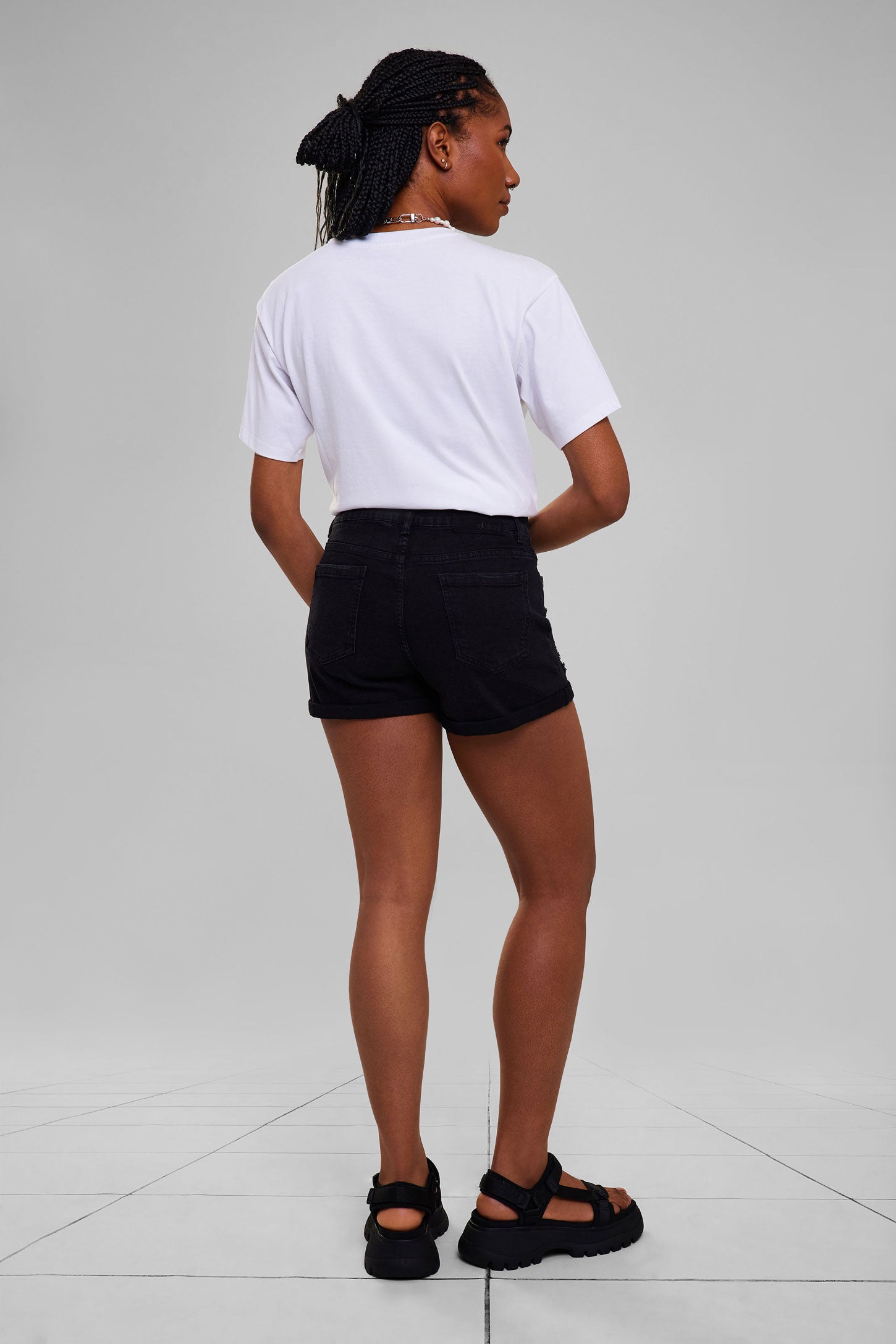 Short femme jean noir hot sale