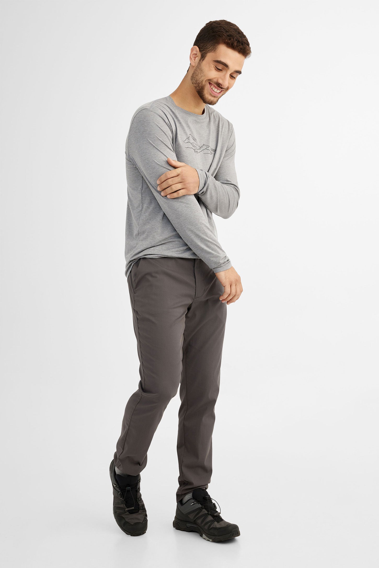 Pantalon Chino coupe fuselée en twill BM - Homme && GRIS