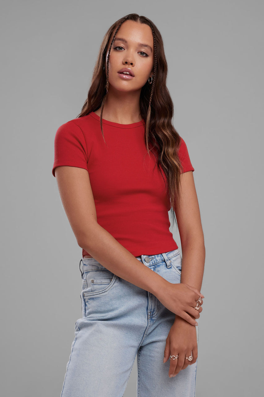 Xhilaration Women's Perfect Cotton T-Shirt Lightly Lined Plunge