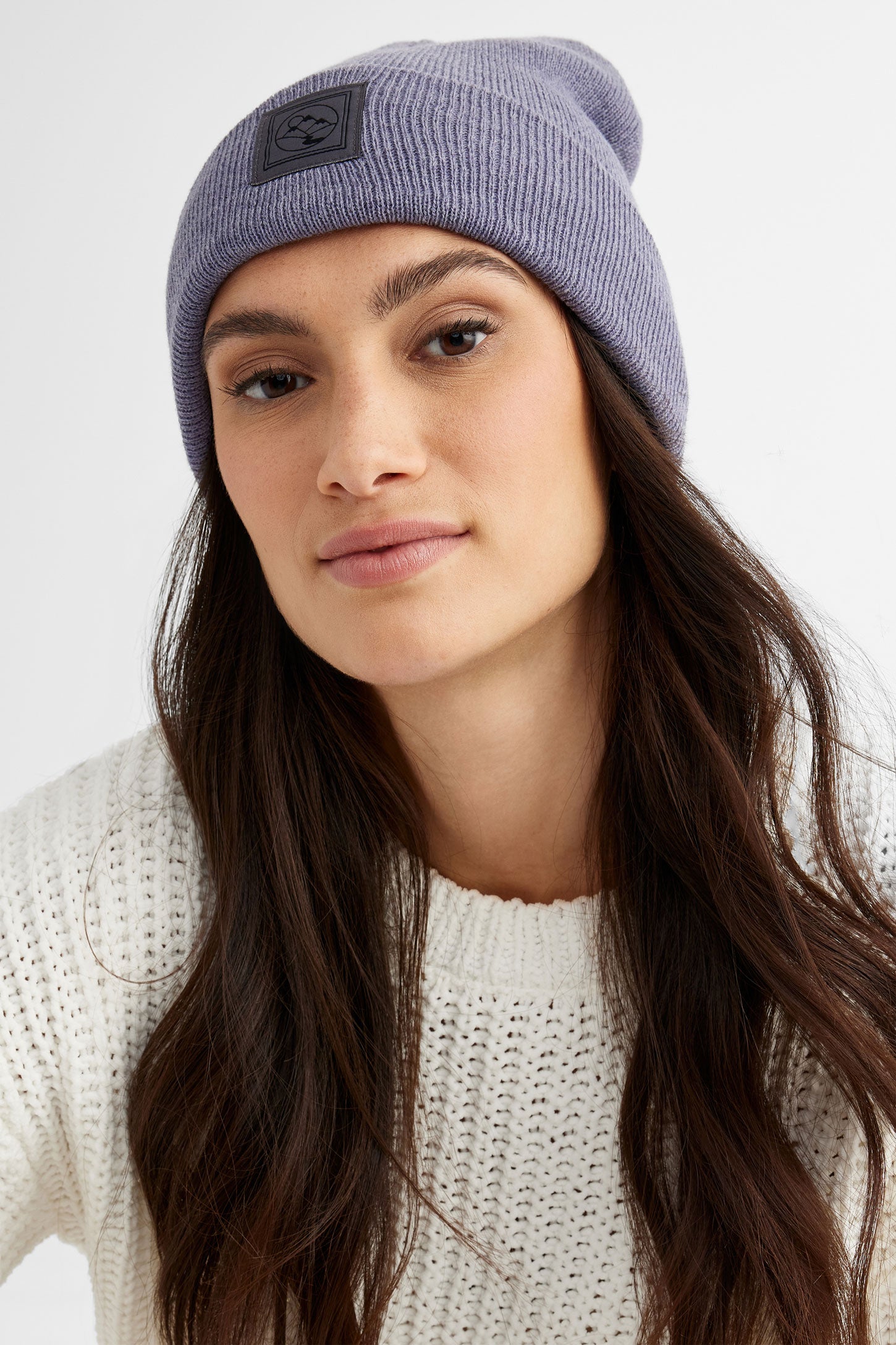 Tuque a revers en tricot cotele Femme