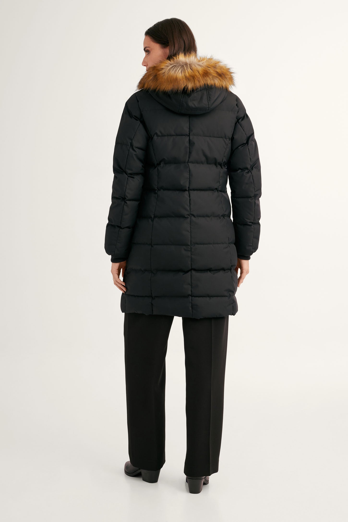 Mid lengt quilted winter coat Women Aubainerie