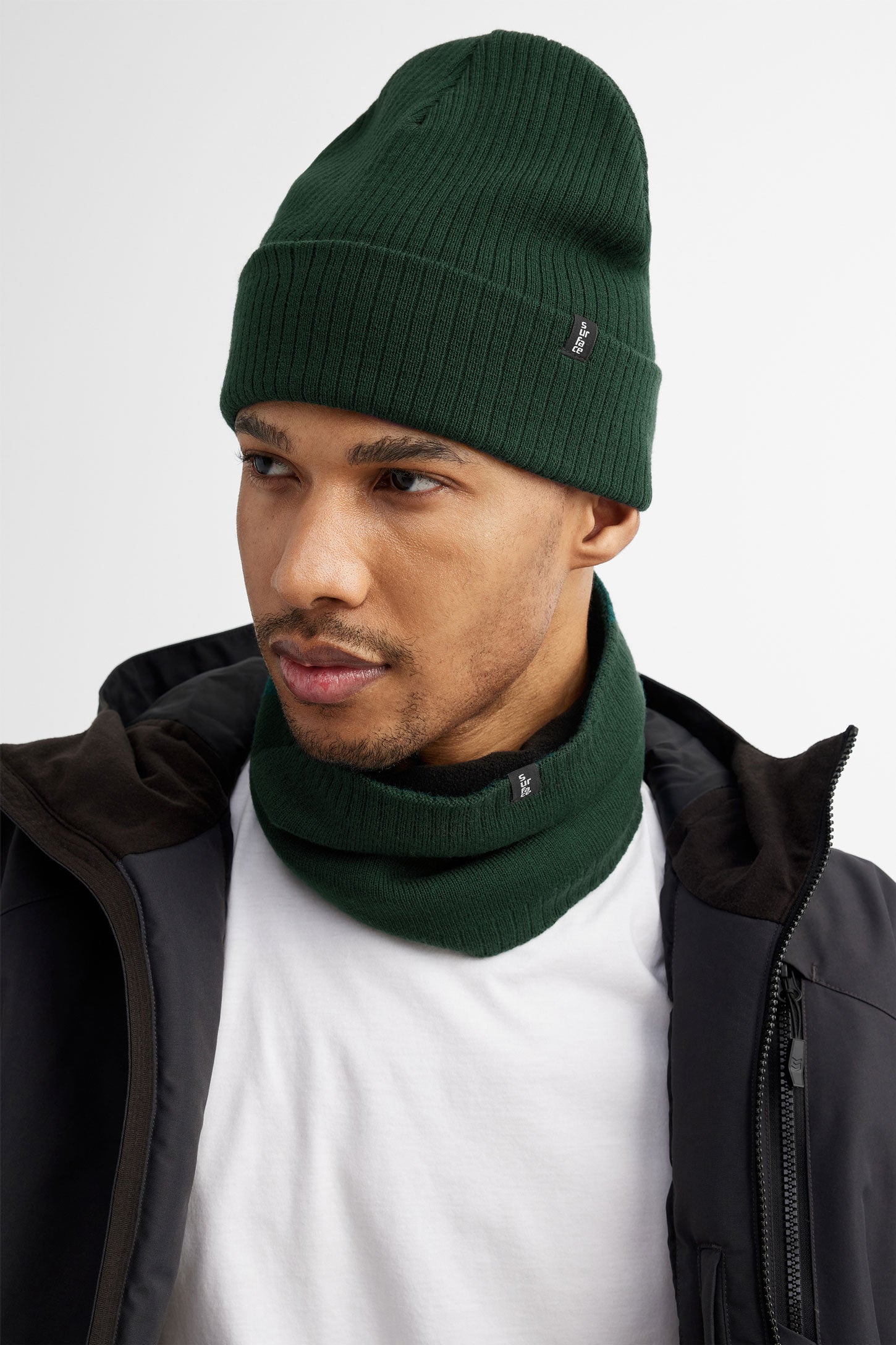 Tuque à revers en tricot côtelé - Homme && VERT