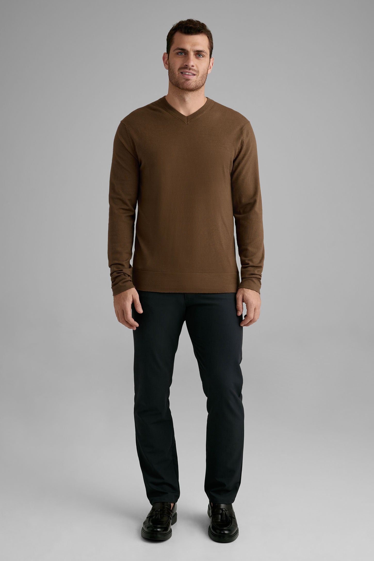 Chandail col en V en tricot - Homme && MARRON