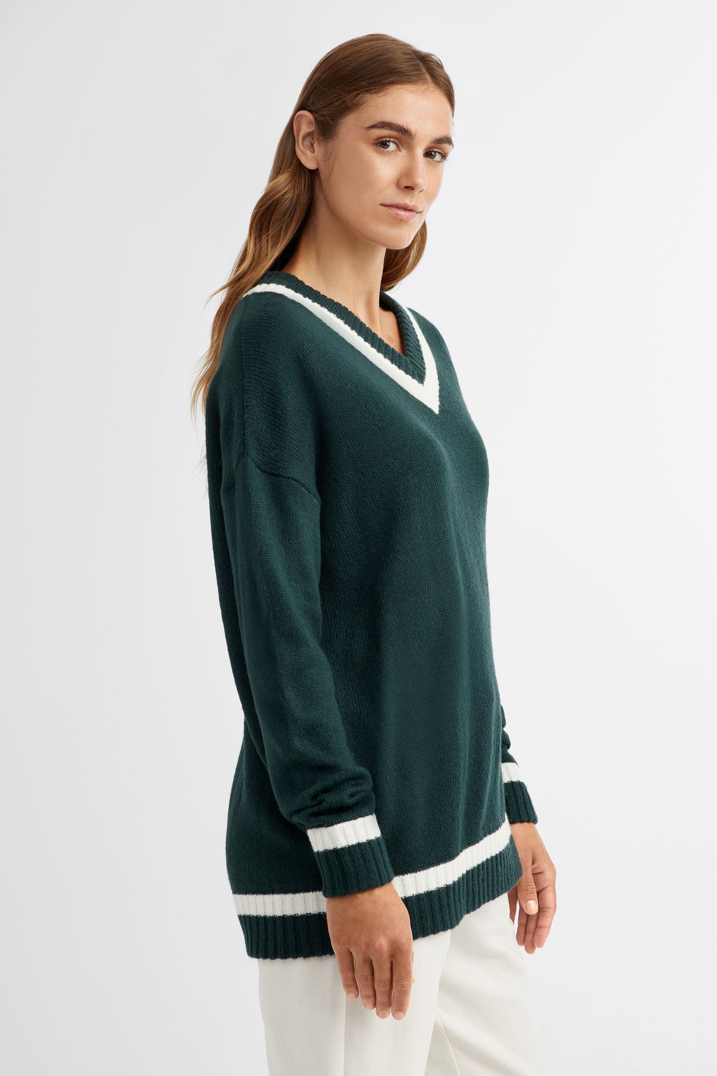 Chandail col en V en tricot, Chalet - Femme && VERT