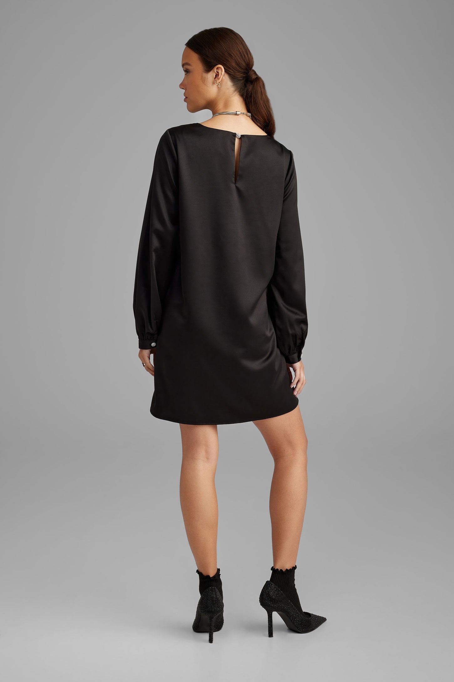 Robe manches longues bouffantes satinée - Femme && NOIR