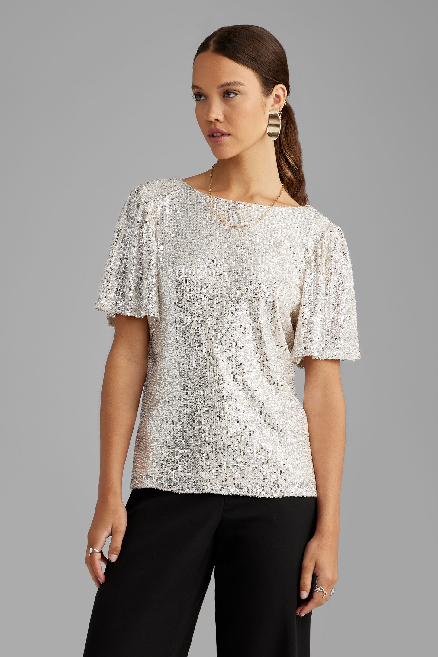 Sequined ruffled sleeve sweater Women