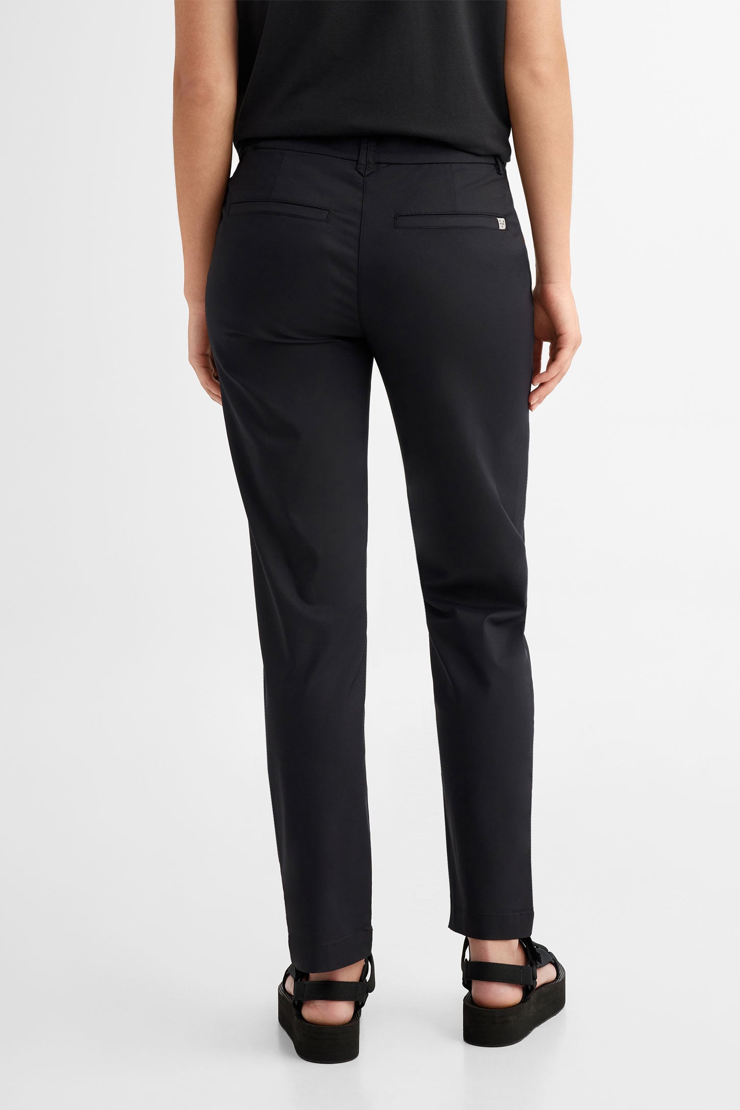 Pantalon coupe ajustée en twill extensible BM - Femme && NOIR