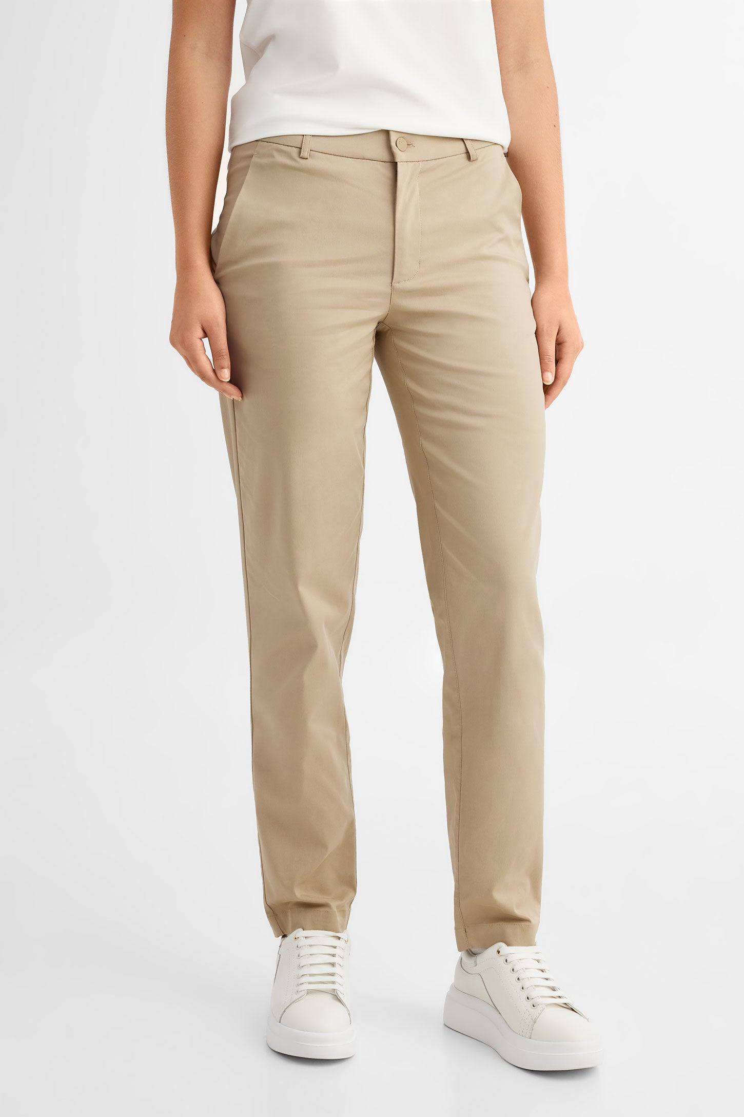 Pantalon coupe ajustée en twill extensible BM - Femme && BEIGE PALE