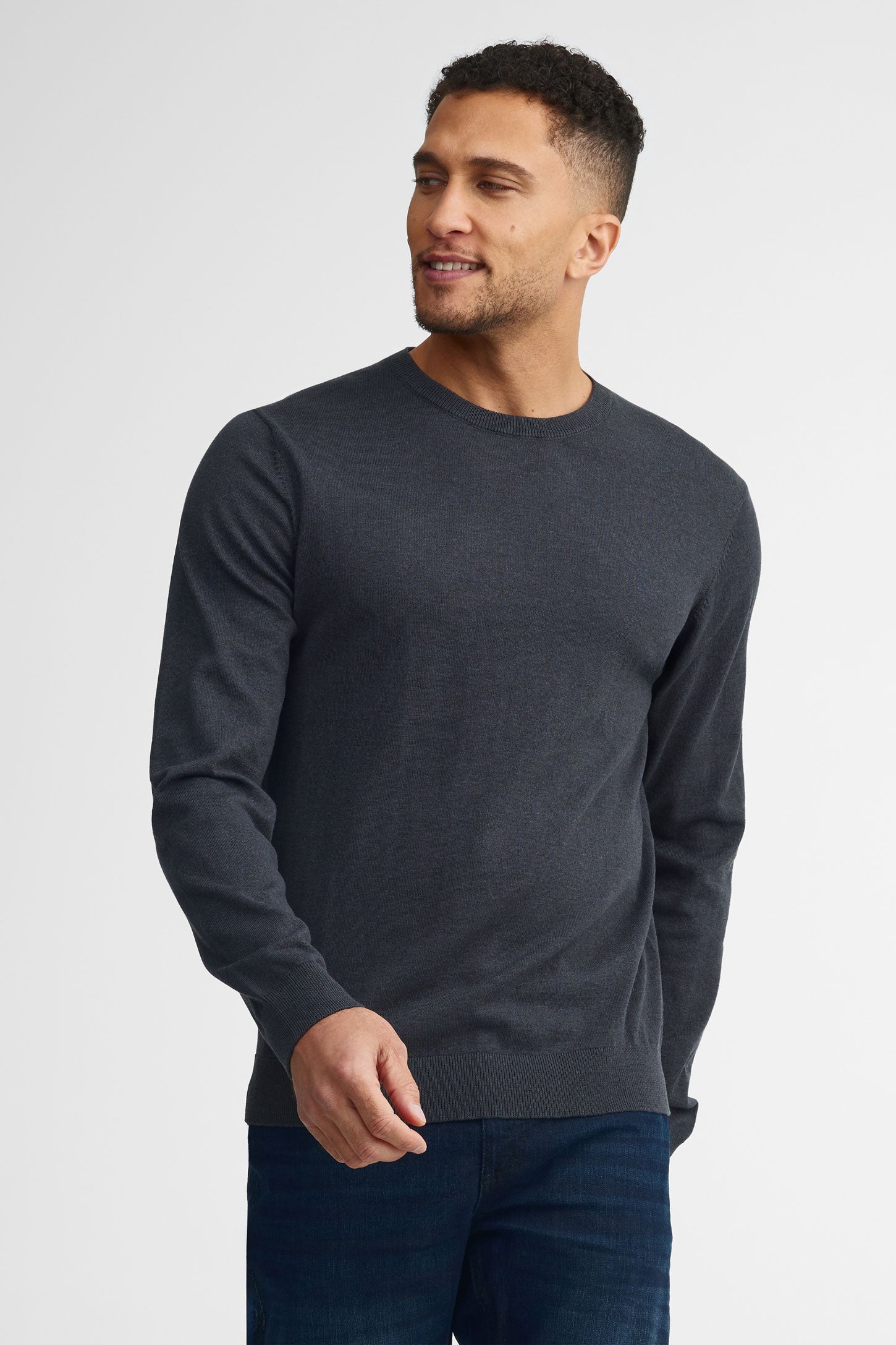 Chandail col rond tricot - Homme && CHARBON MIXTE