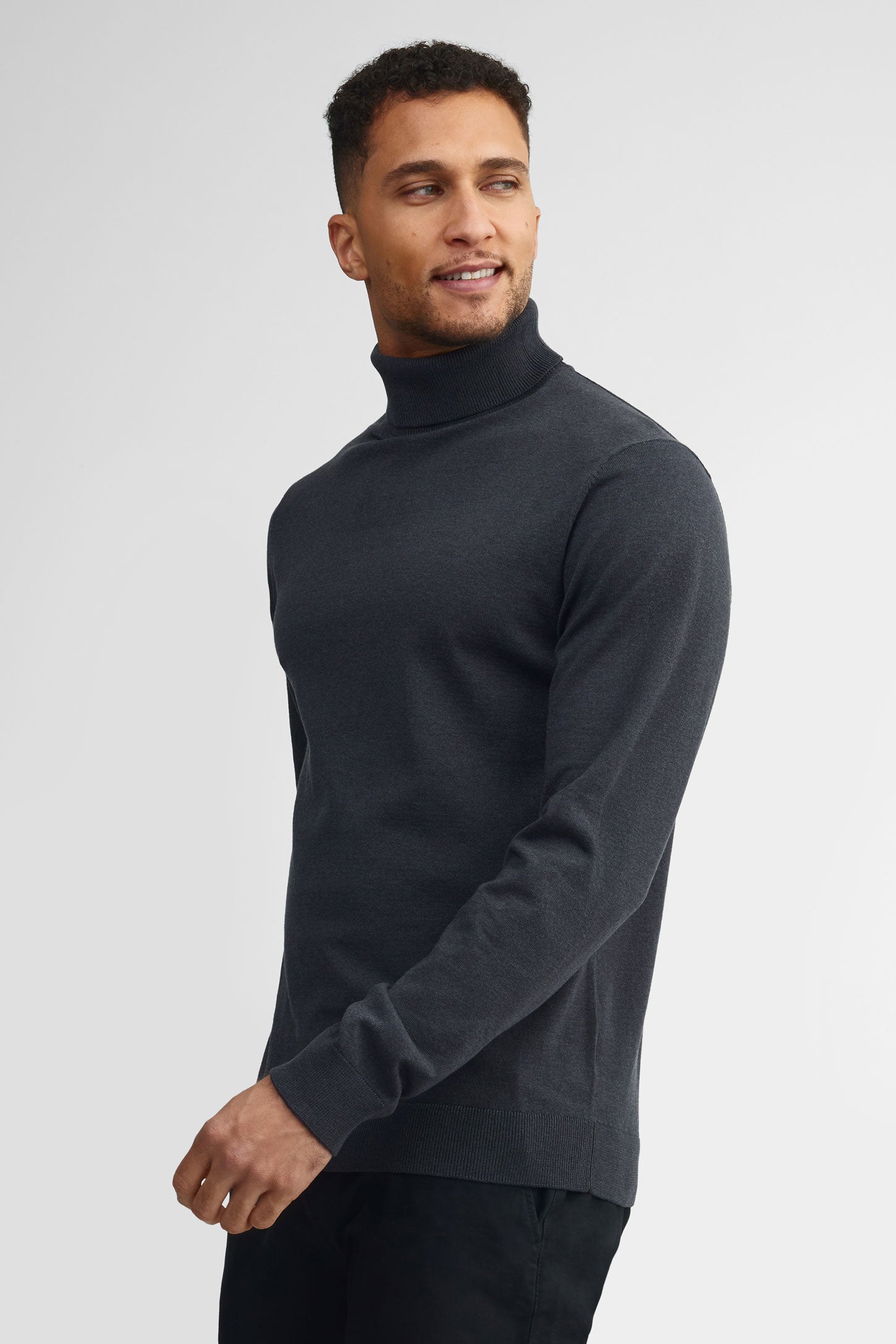 Chandail col roulé tricot - Homme && CHARBON MIXTE