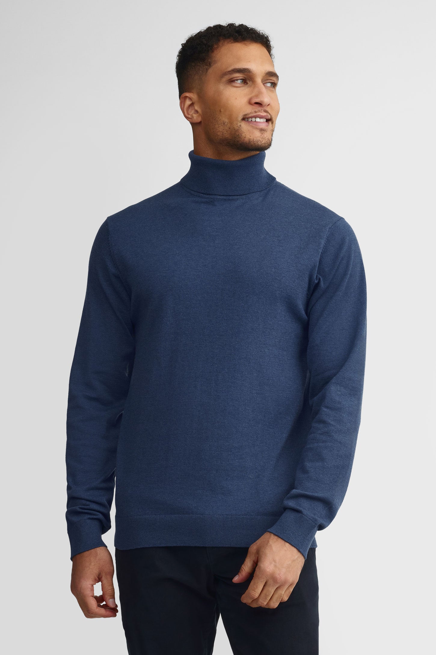 Chandail col roulé tricot - Homme && MARIN MIXTE