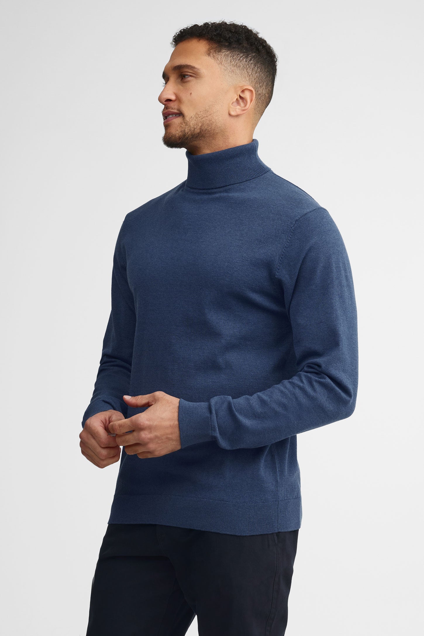 Chandail col roulé tricot - Homme && MARIN MIXTE