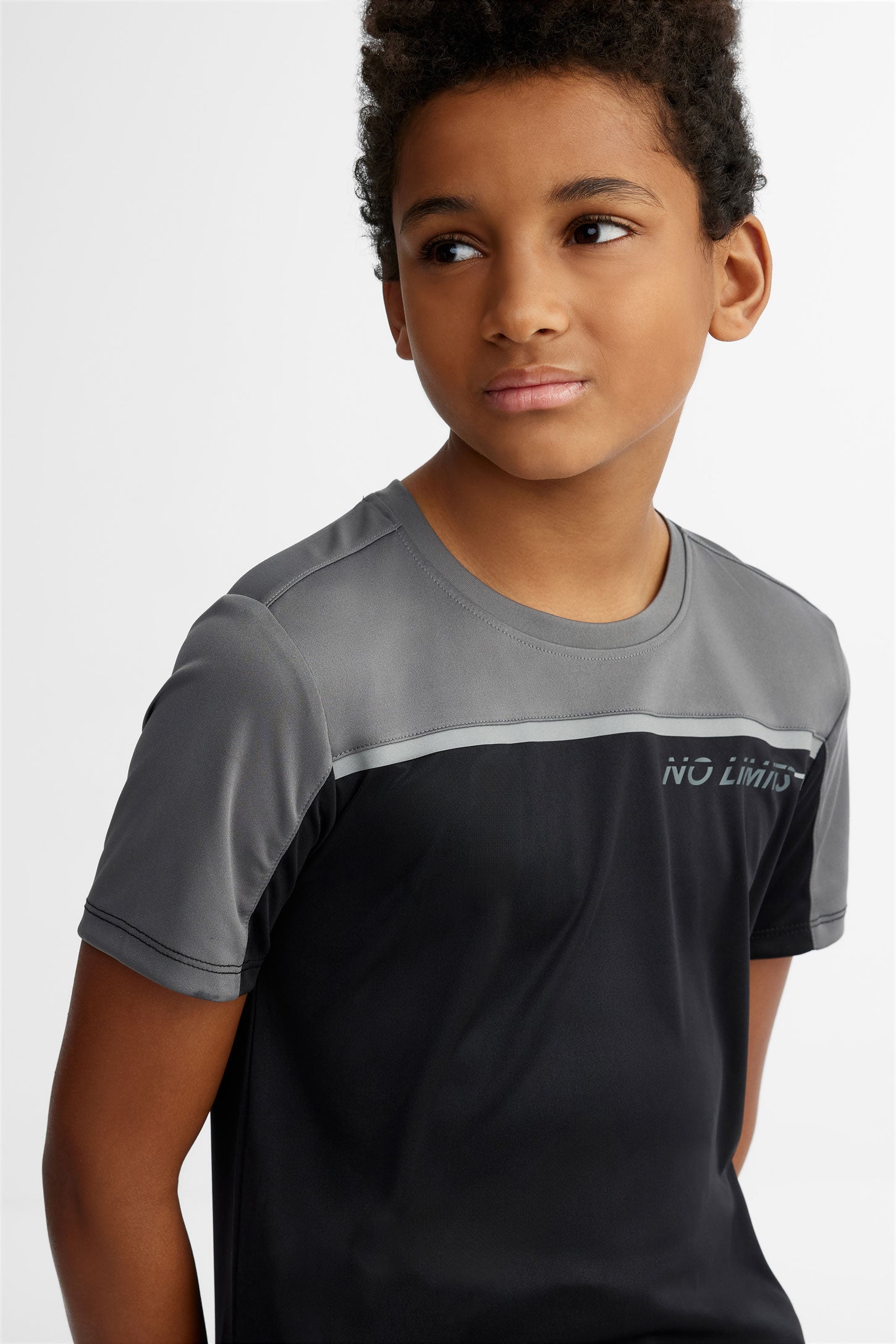 T-shirt col rond athlétique - Ado garçon && NOIR