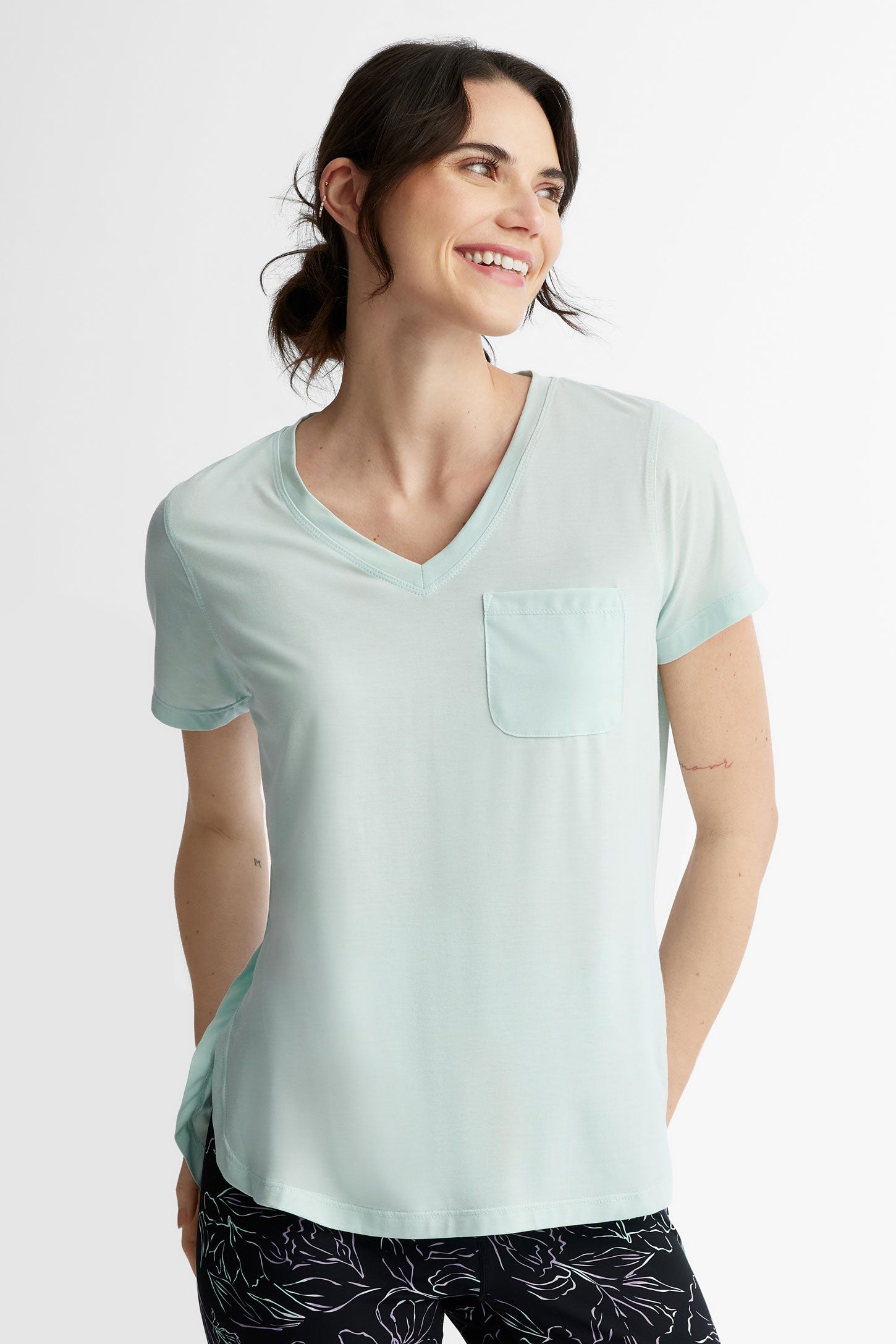 T-shirt col en V Lyocell - Femme && MENTHE