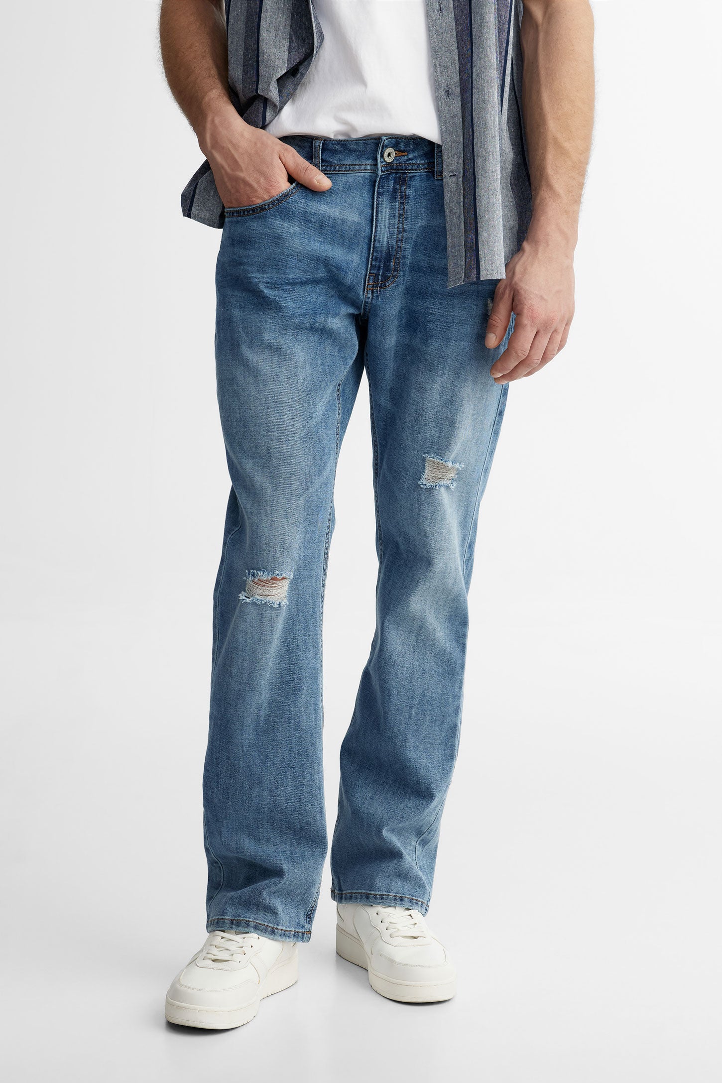 Jeans 5 poches jambe semi-évasée - Homme && BLEU MOYEN