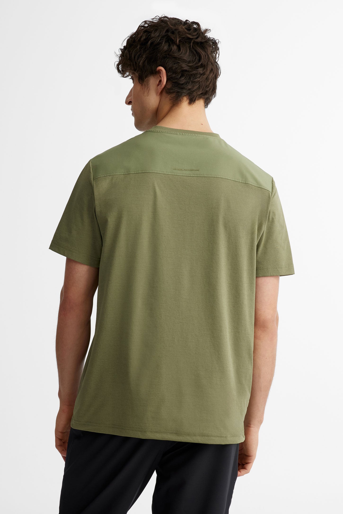 T-shirt col rond à poche BM - Homme && KAKI
