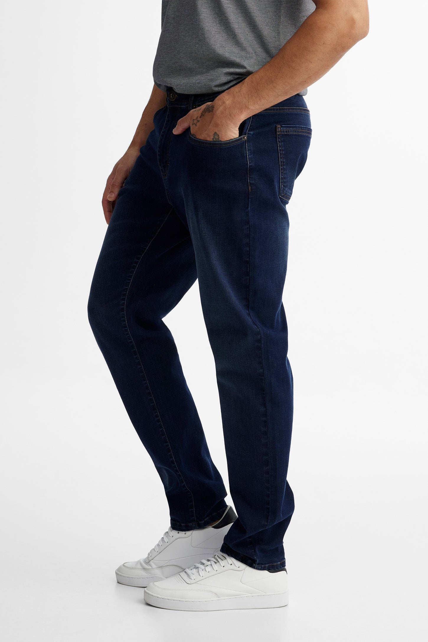 Jeans 5 poches jambe étroite en Lyocell - Homme && BLEU FONCE