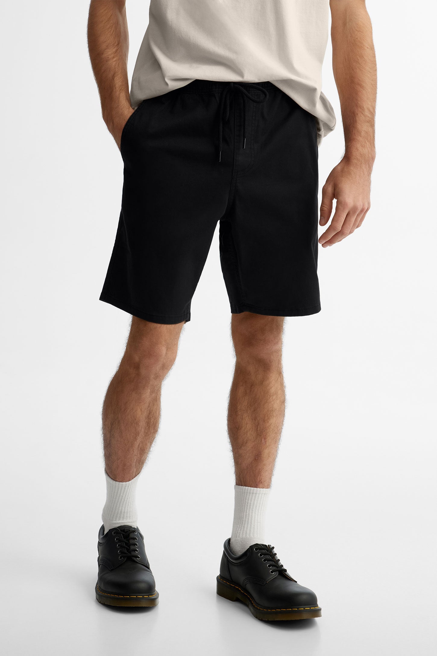 Short en twill coupe droite - Homme && NOIR