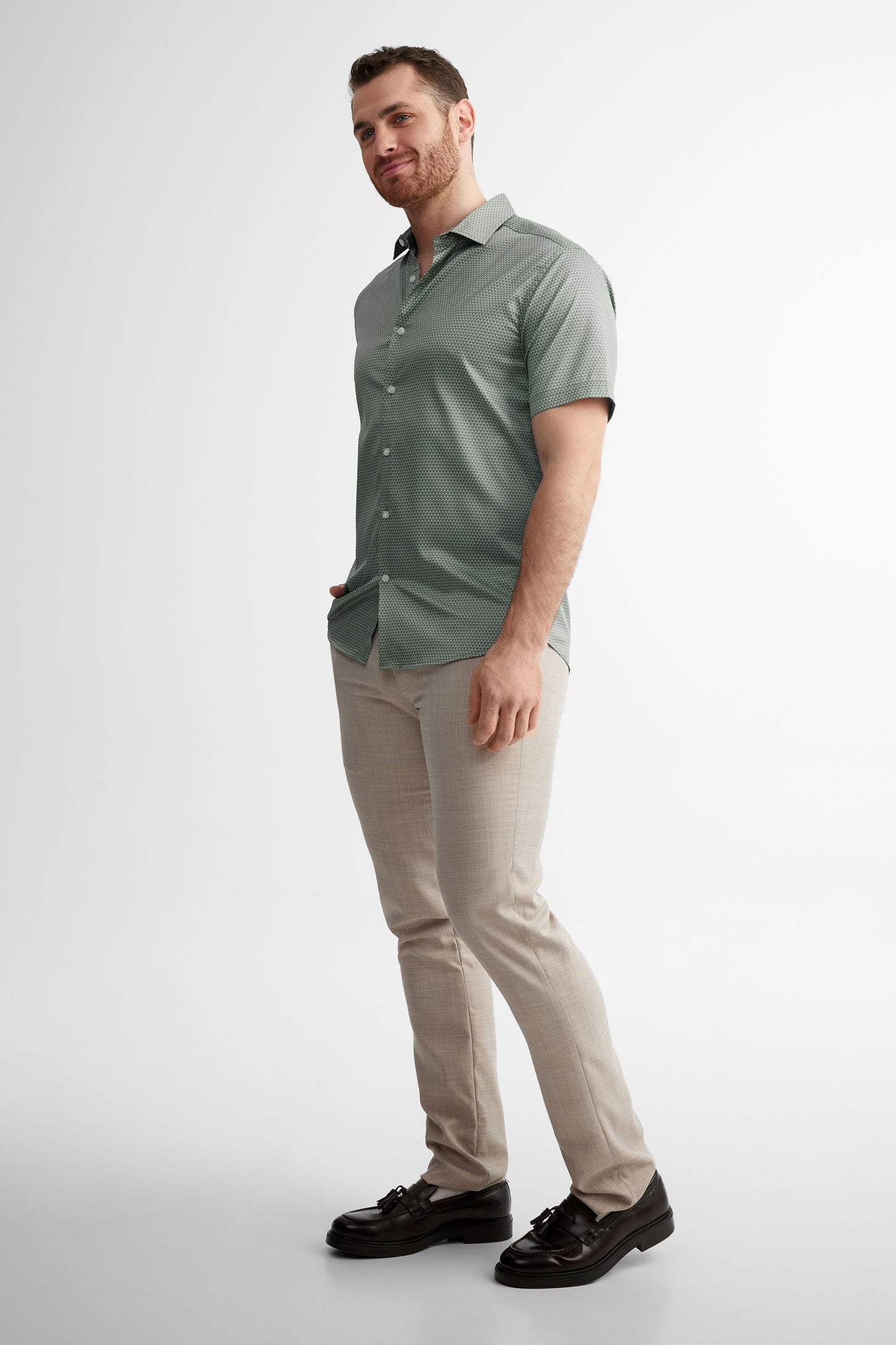 Chemise manches courtes imprimée en microfibres - Homme && VERT/MULTI