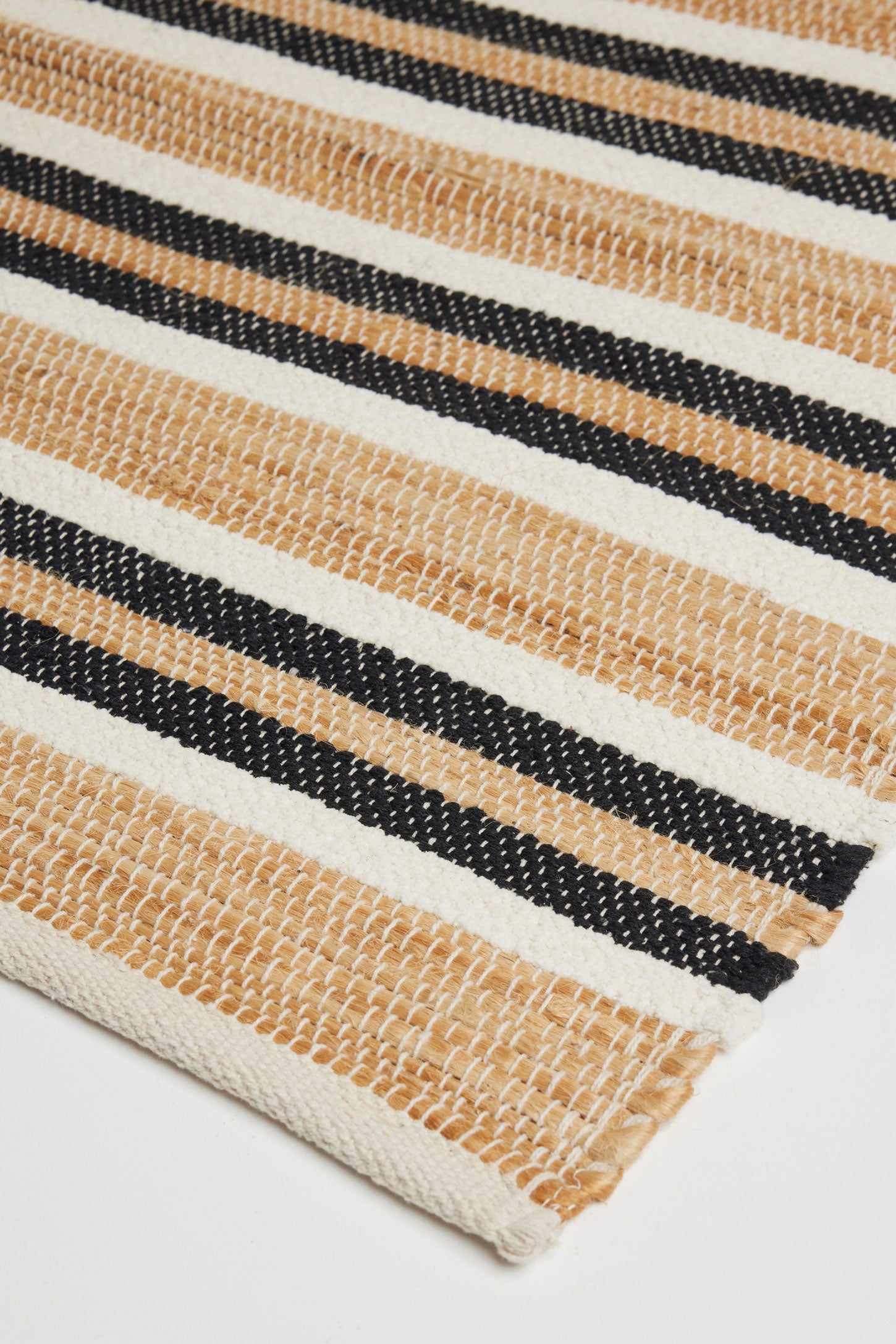 Tapis jute et coton, 20 x 32'' - Maison && RAYE MULTI