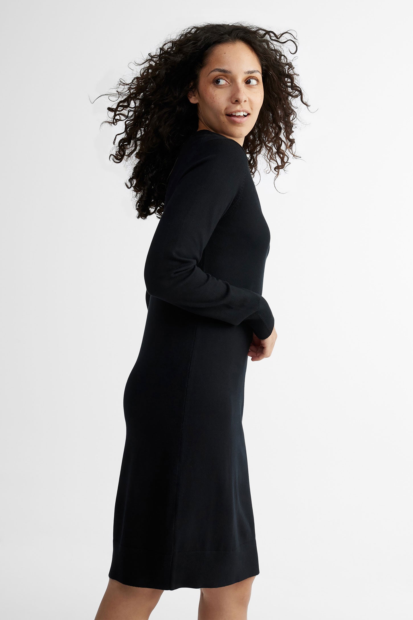 Robe col en V coupe semi-ajustée - Femme && NOIR
