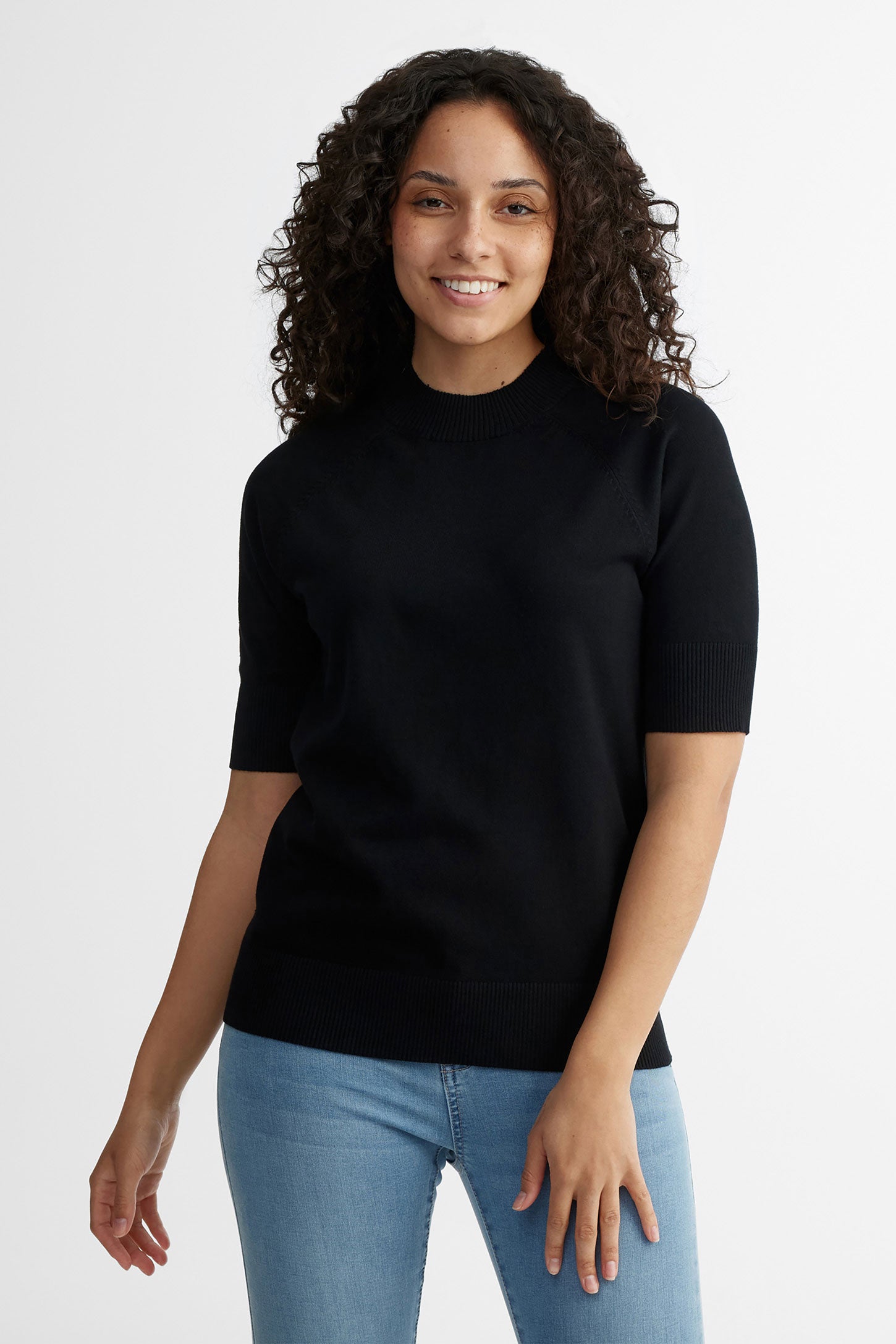 Chandail col montant manches courtes tricot - Femme && NOIR