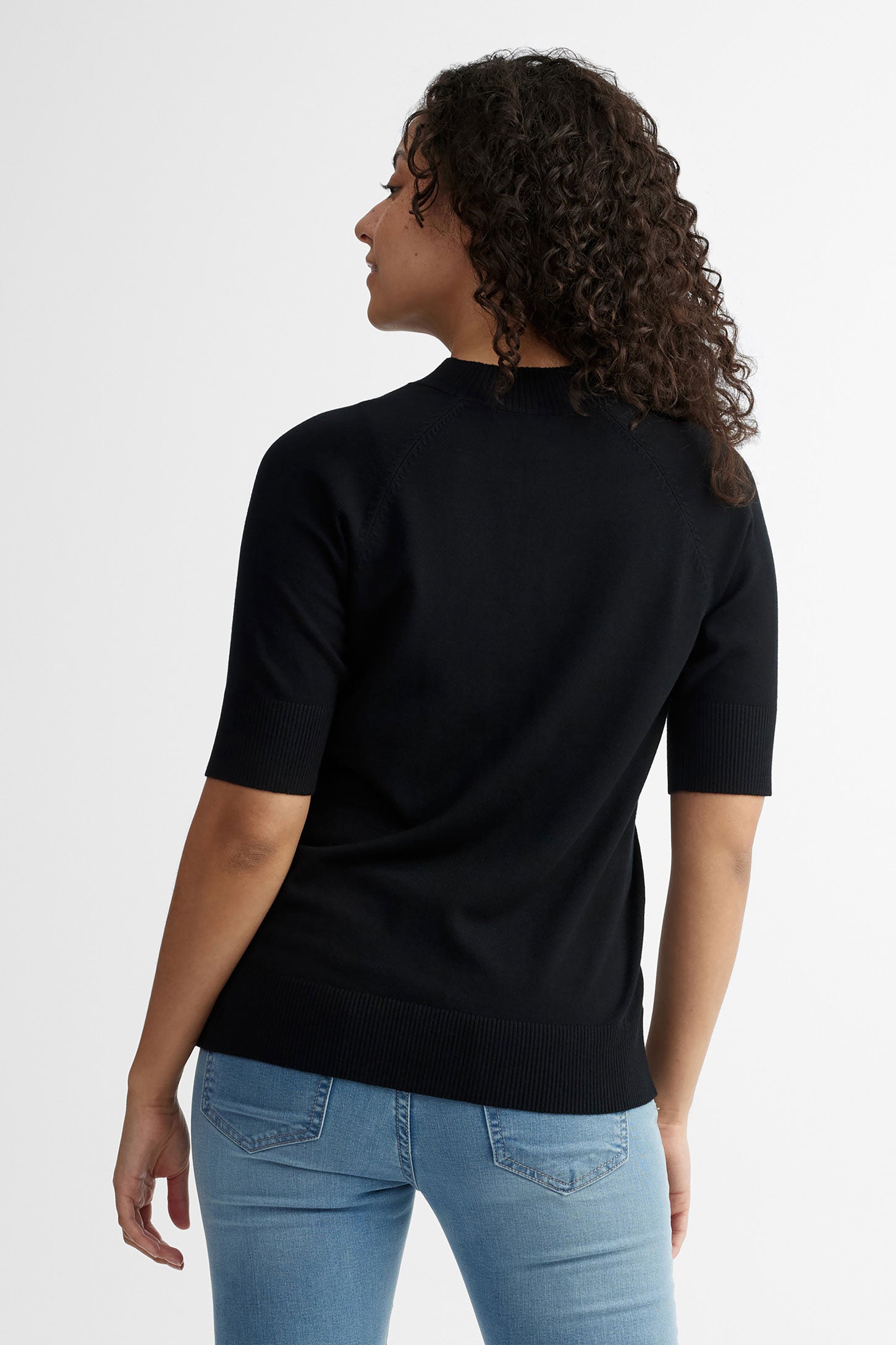 Chandail col montant manches courtes tricot - Femme && NOIR