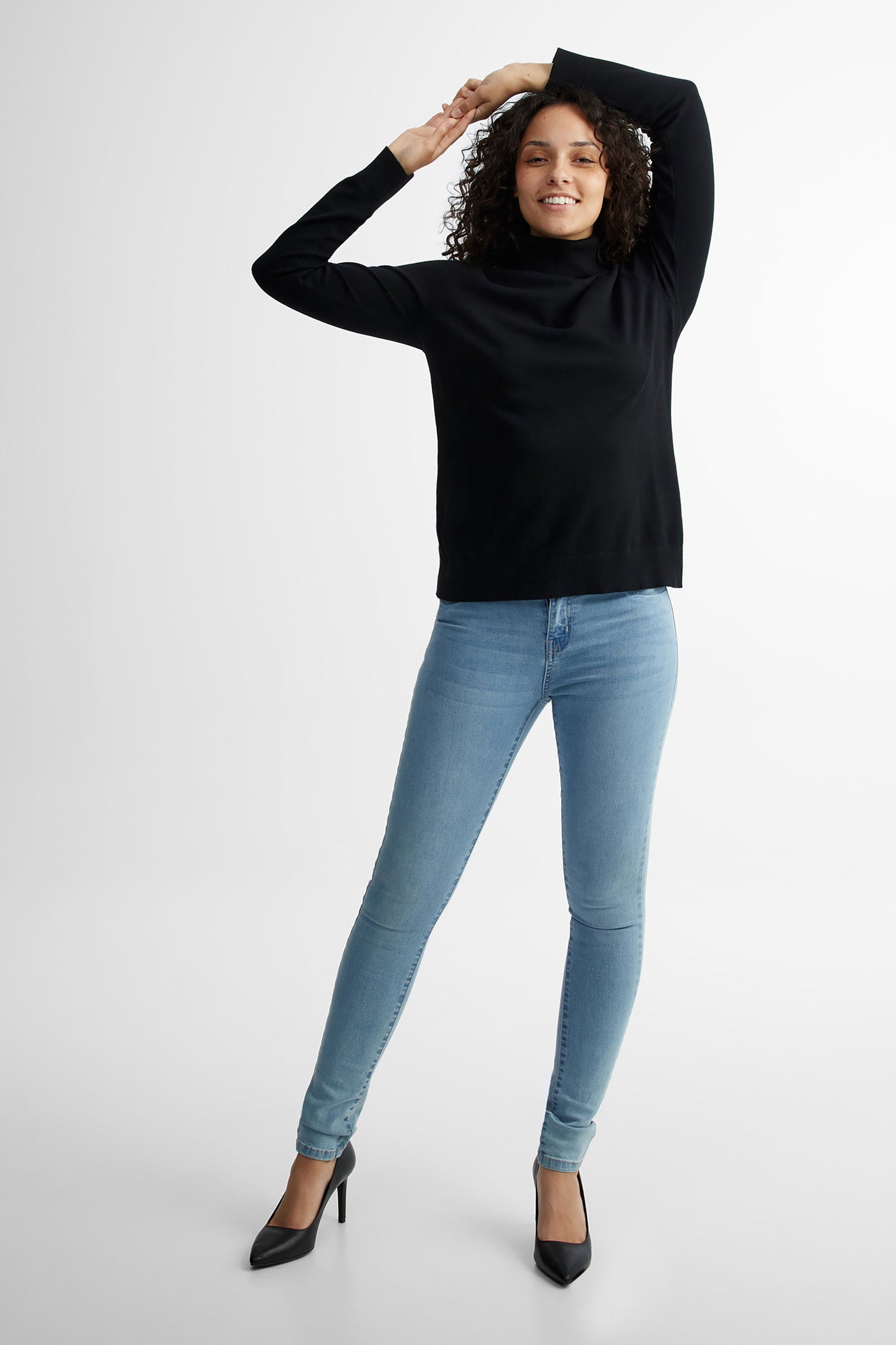 Chandail col roulé tricot Femme – Aubainerie