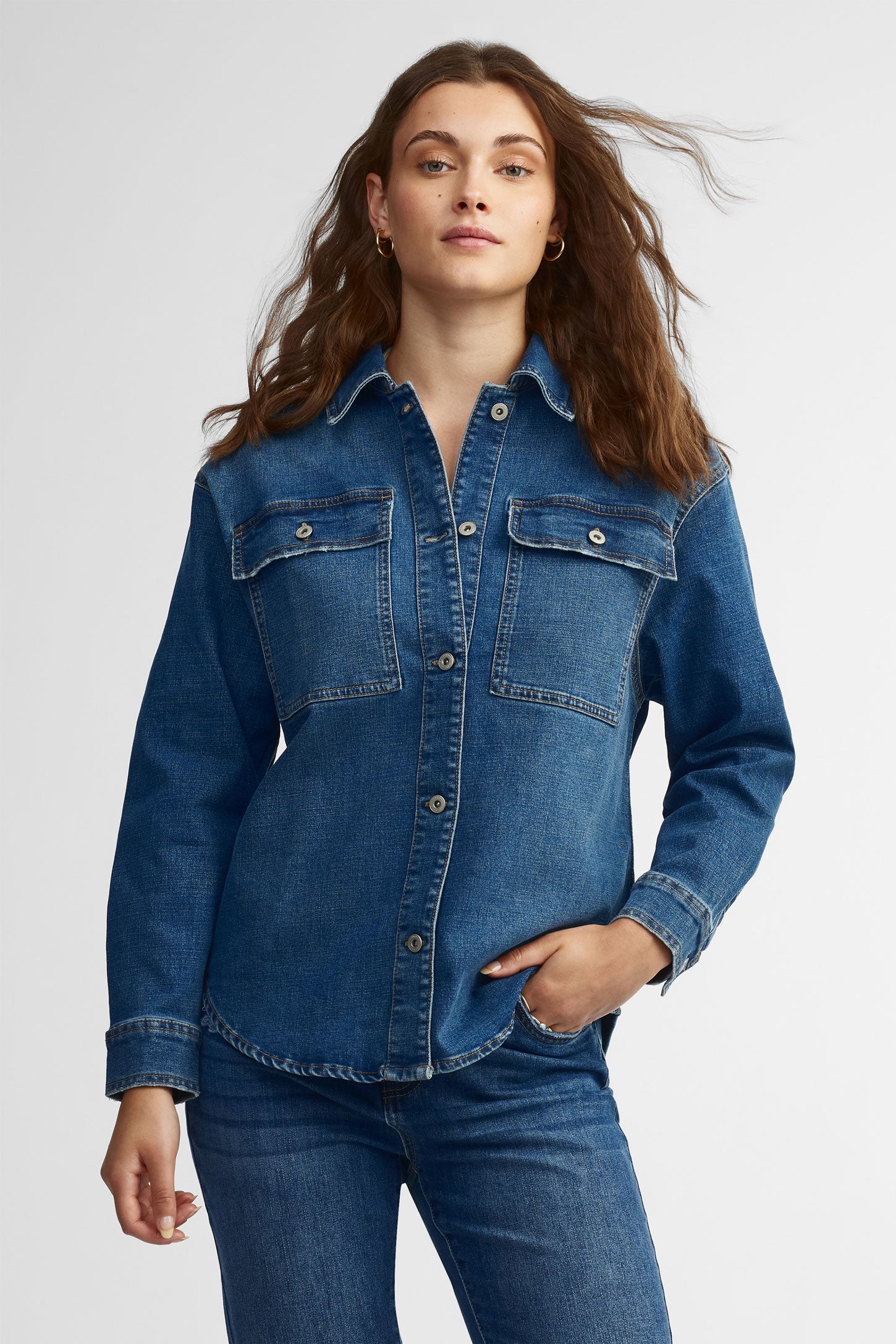 Surchemise jean femme sale