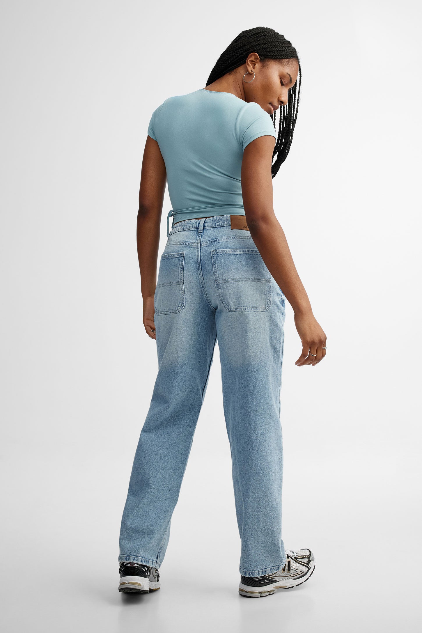 Jeans mi-taille coupe ''Baggy'' - Femme && DENIM PALE