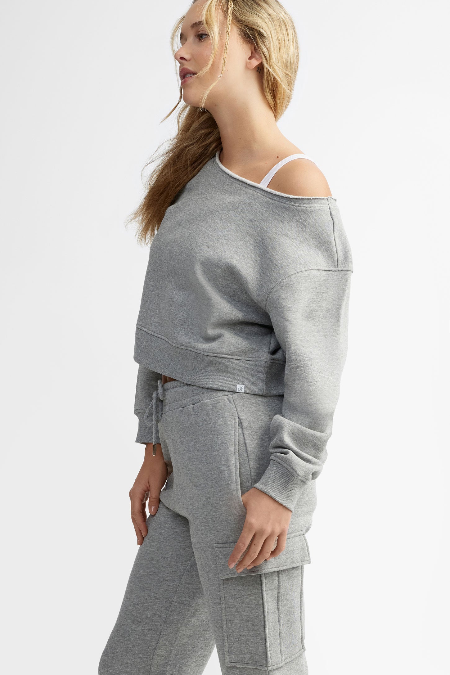 Chandail coupe écourtée coton ouaté - Femme && GRIS MIXTE