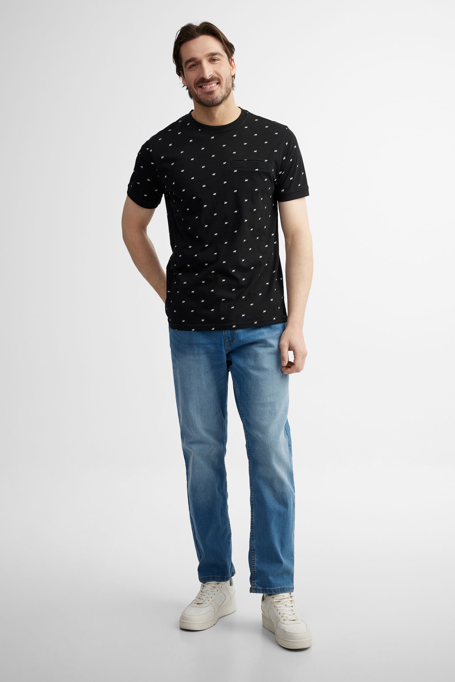 T-shirt à poche imprimé coton, 2/30$ - Homme && NOIR/MULTI