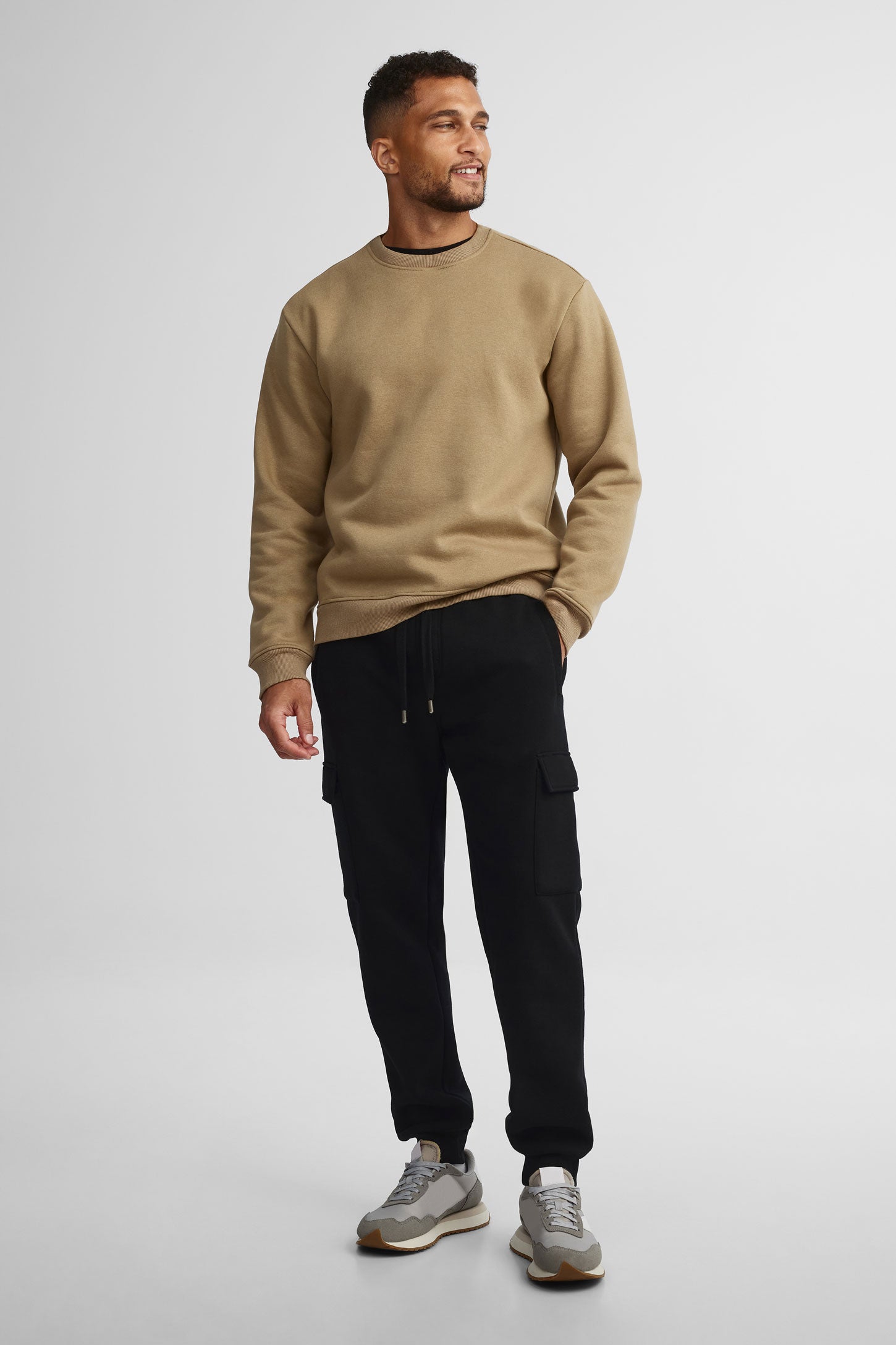 Pantalon jogger cargo coton ouaté - Homme && NOIR