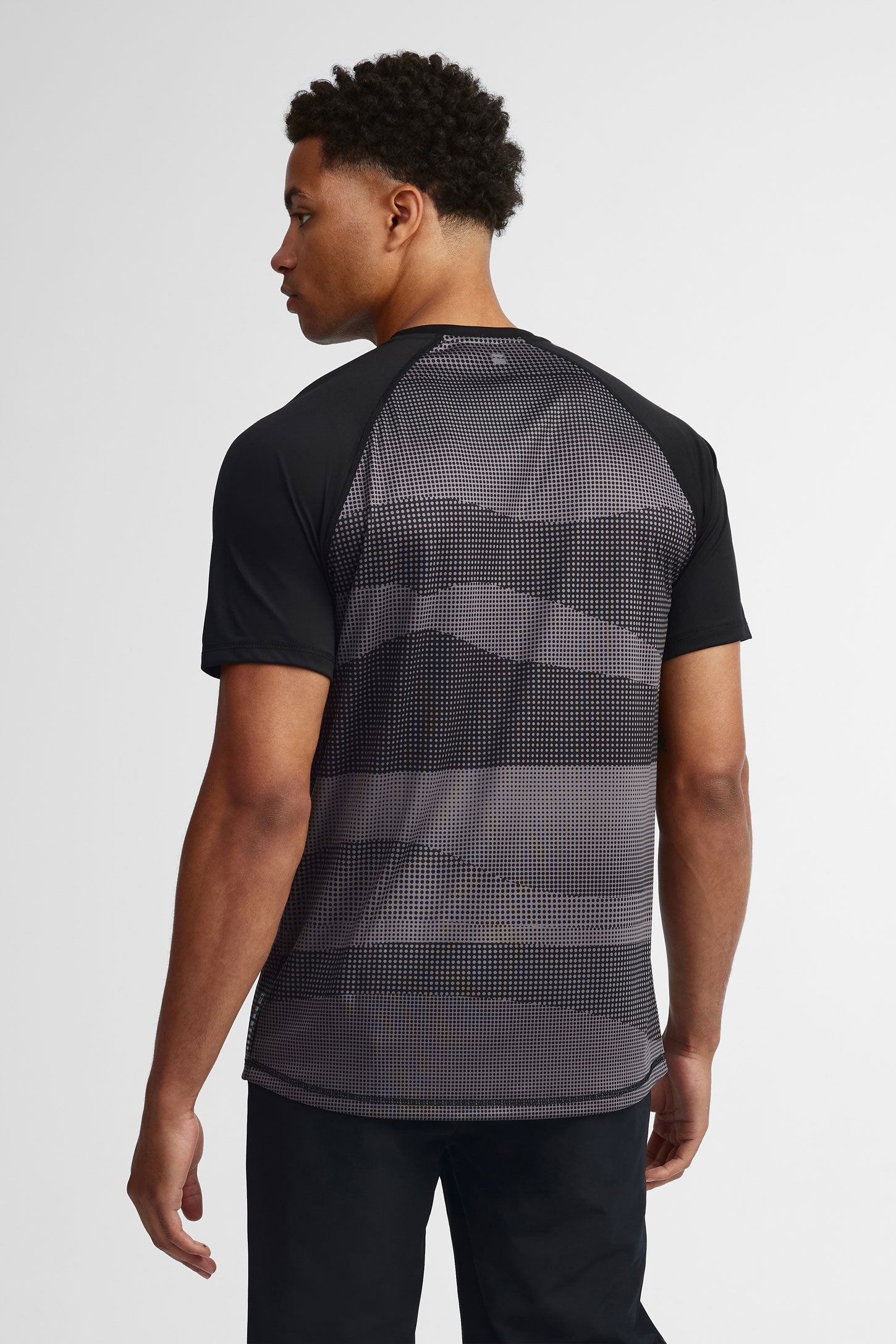 T-shirt athlétique - Homme && NOIR/MULTI