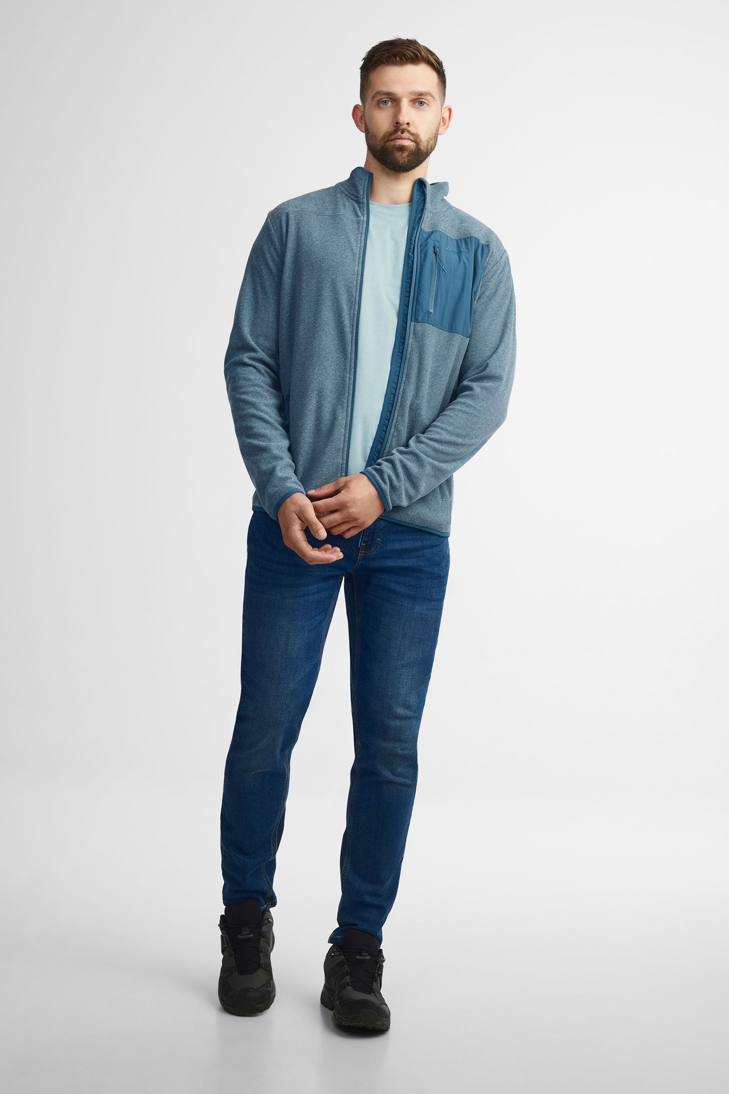 Chandail col rond manches longues BM,  2/50$ - Homme && BLEU MIXTE