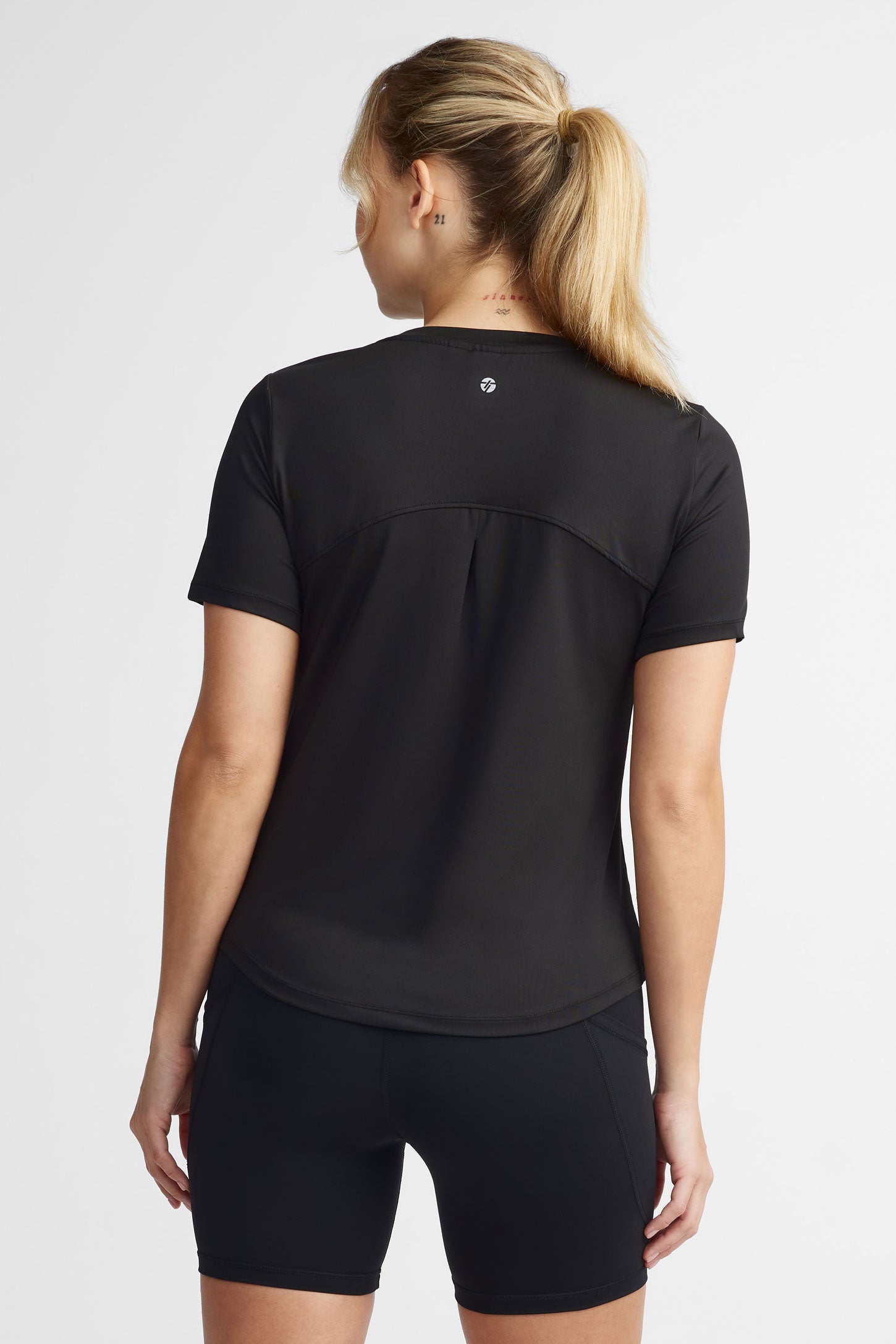 T-shirt athlétique coupe semi-ajustée - Femme && NOIR