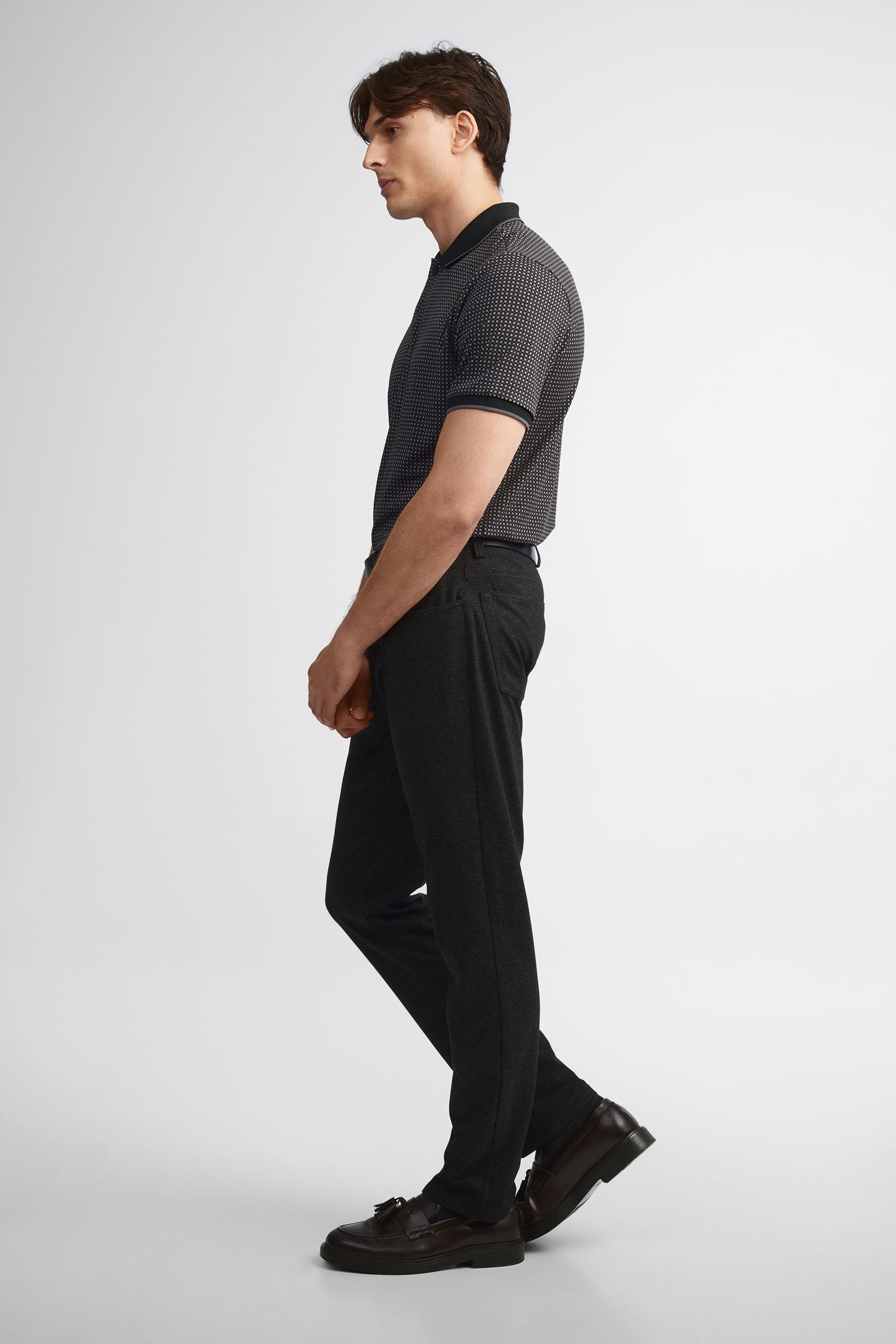Pantalon 5 poches coupe régulière habillé - Homme && NOIR
