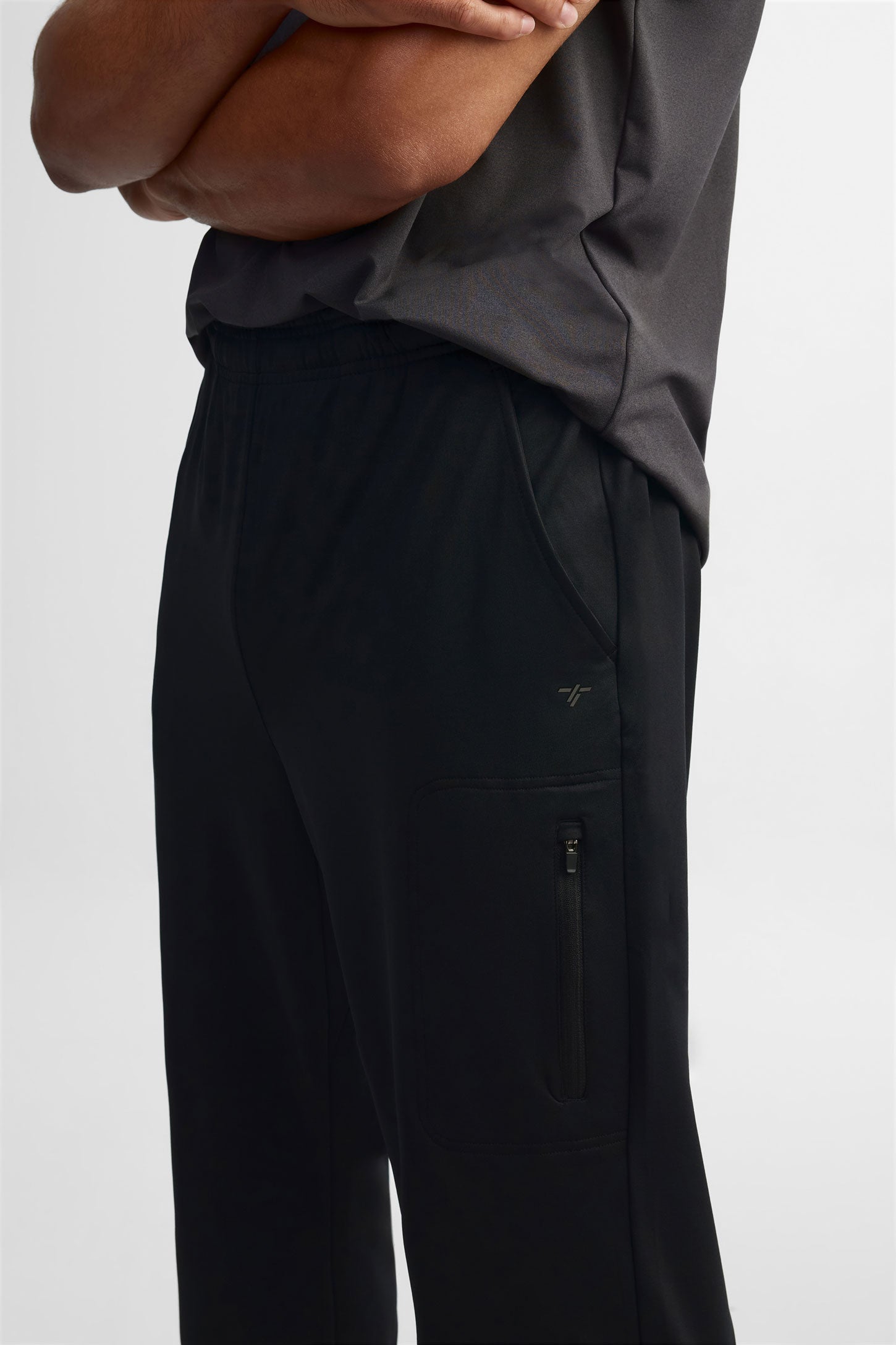 Pantalon athlétique jambe droite - Homme && NOIR