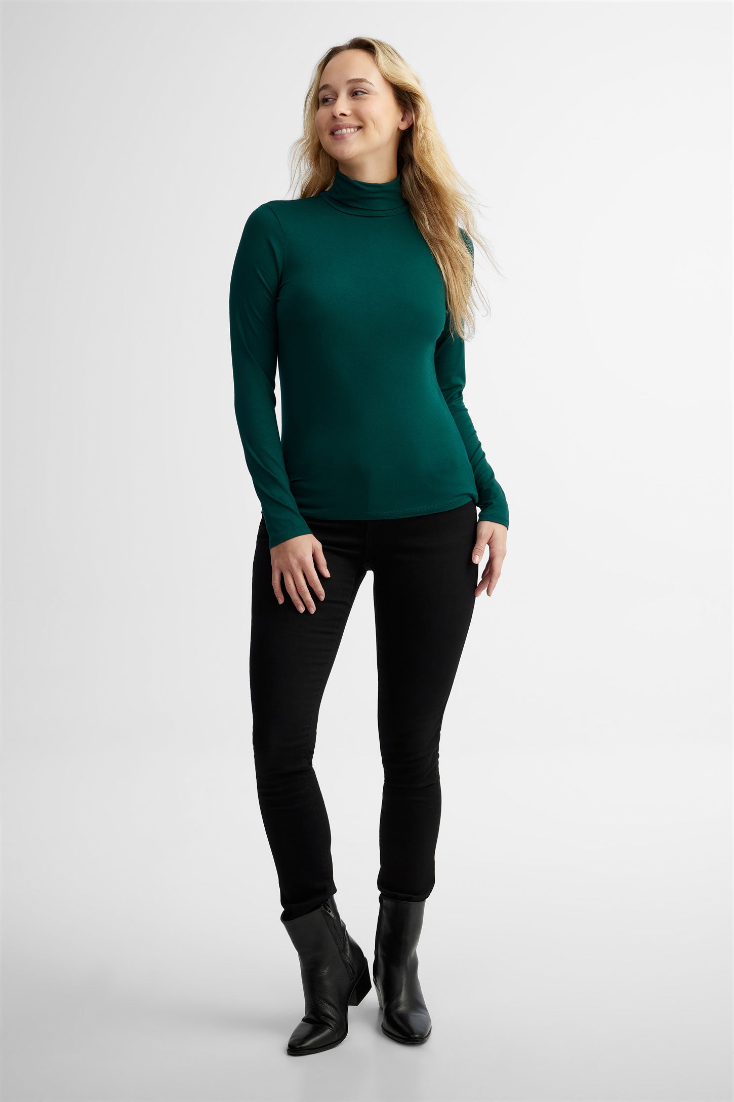 Chandail col roulé coupe semi-ajustée – Femme && VERT FORET