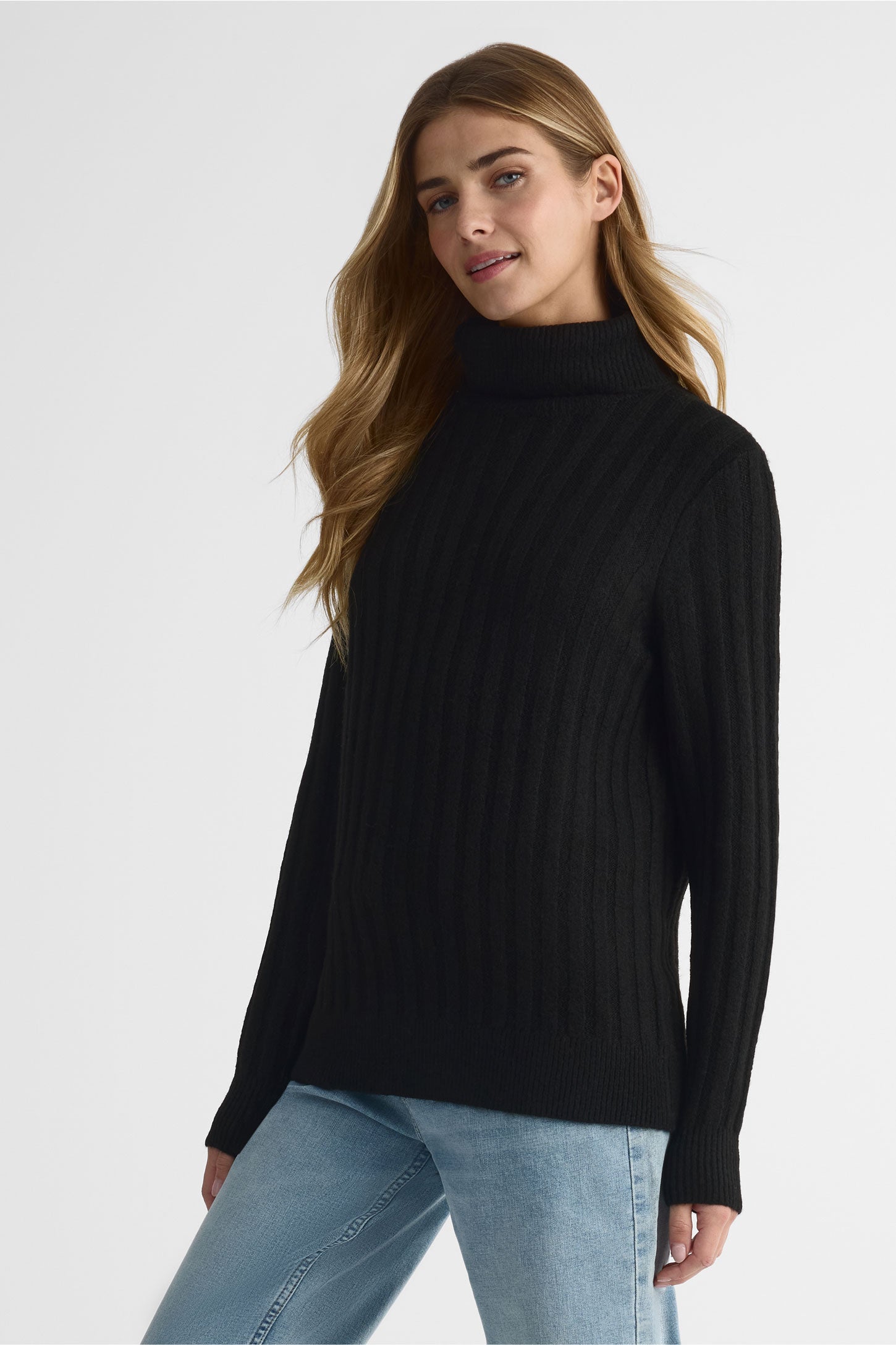 Chandail tricot col roulé – Femme && NOIR