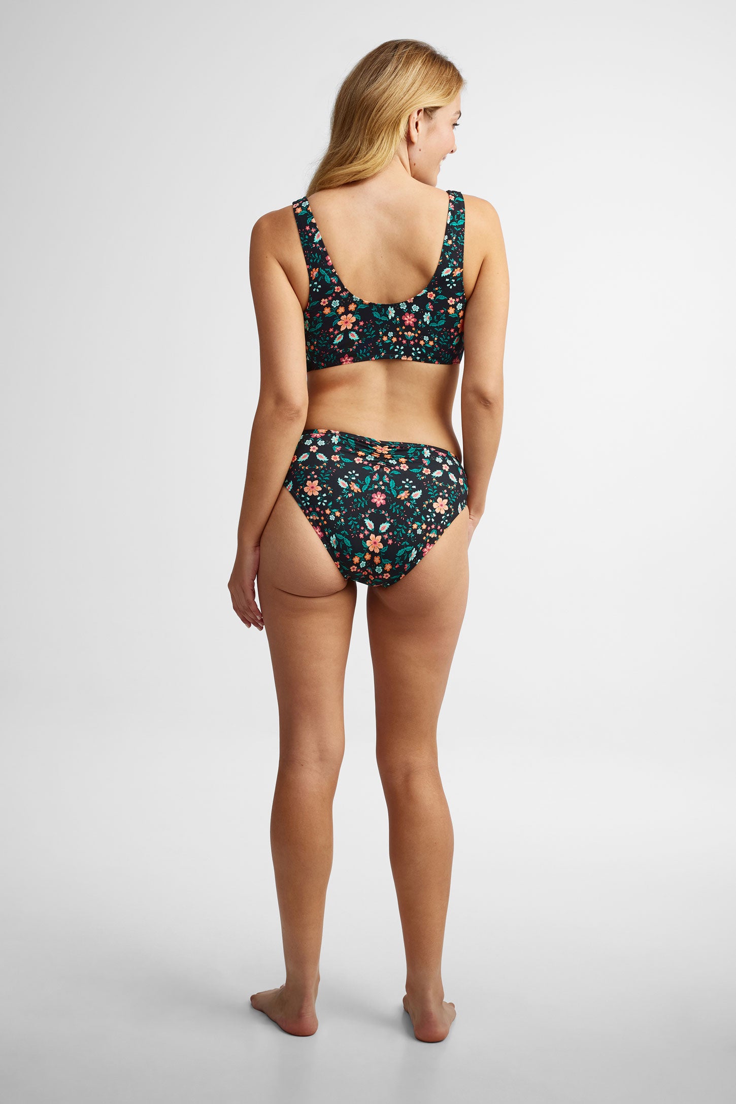 Haut maillot de bain, 2/40$ - Femme && NOIR/MULTI
