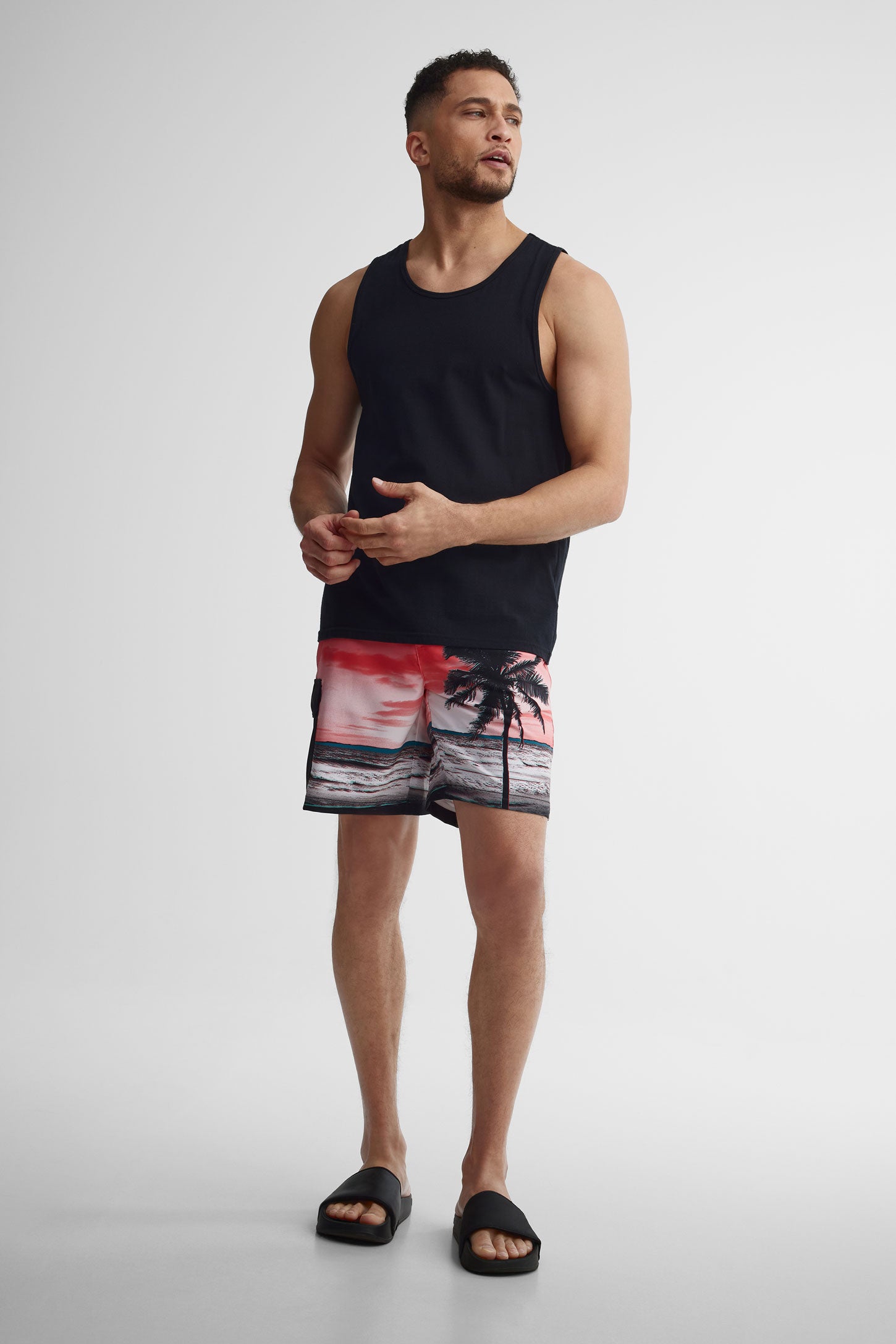 Short maillot de bain extensible 4 sens - Homme && ROUGE/MULTI