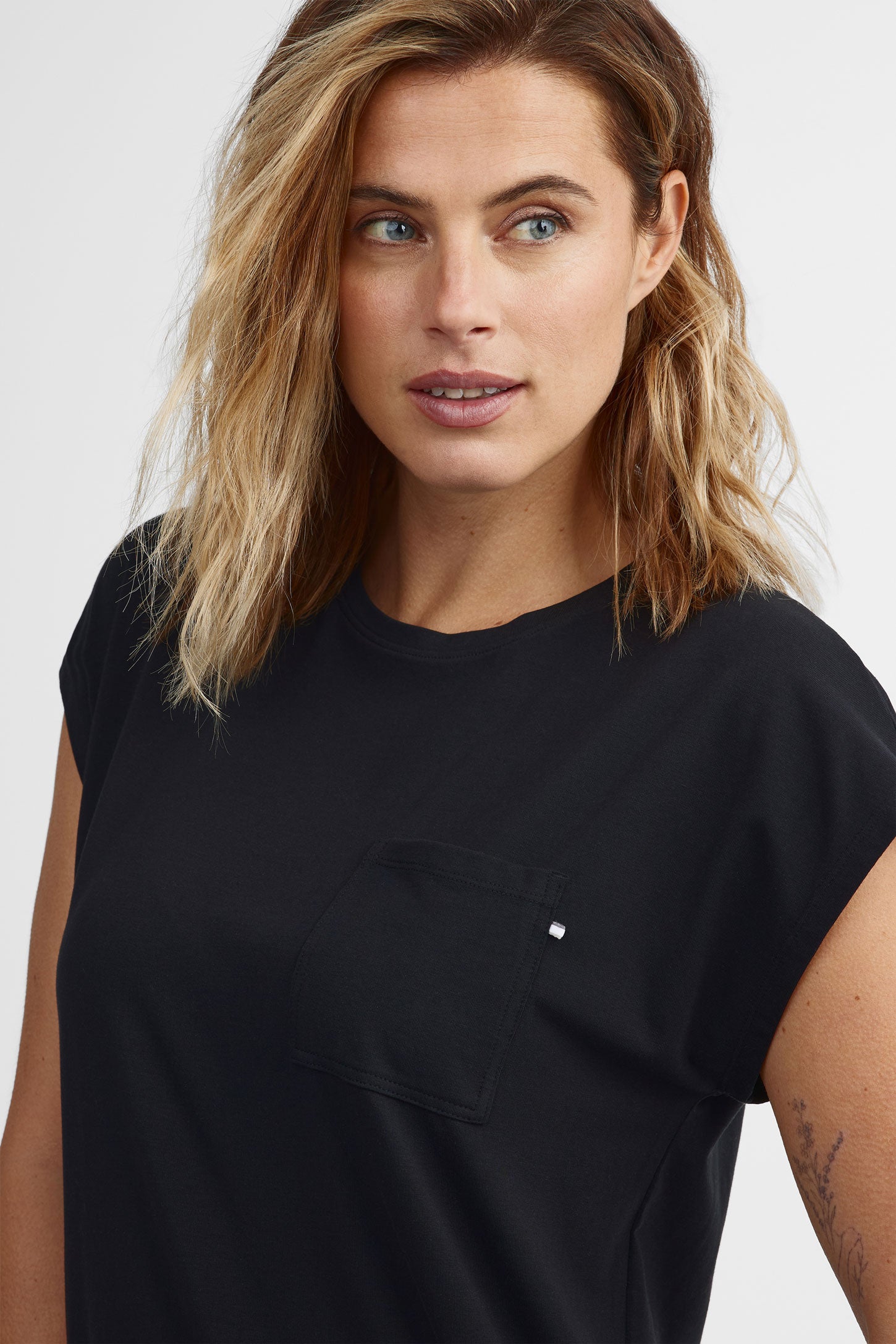 T-shirt col rond coupe ample BM- Femme && GRIS FONCE