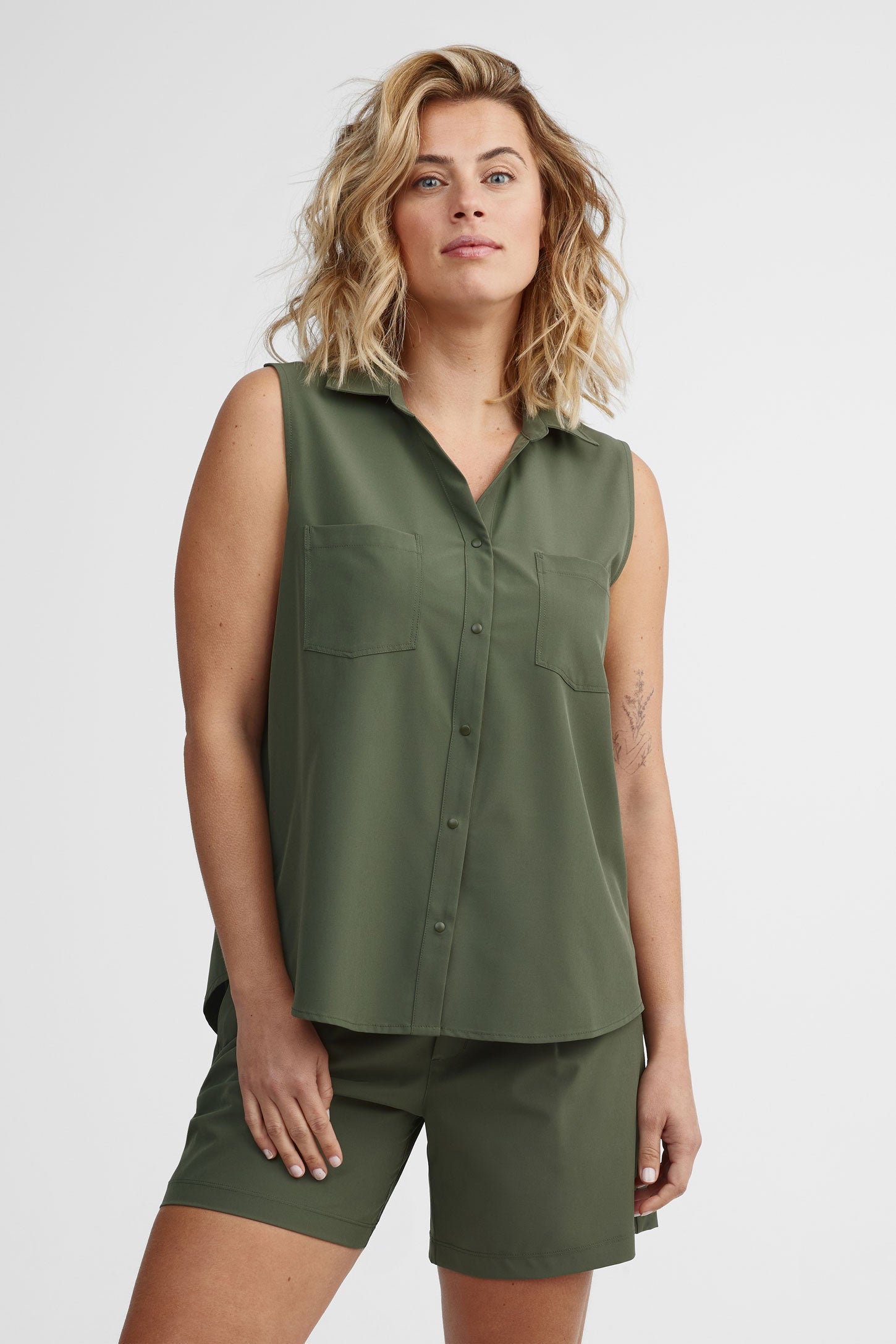 Chemise sans manches à poche BM - Femme 
 && VERT