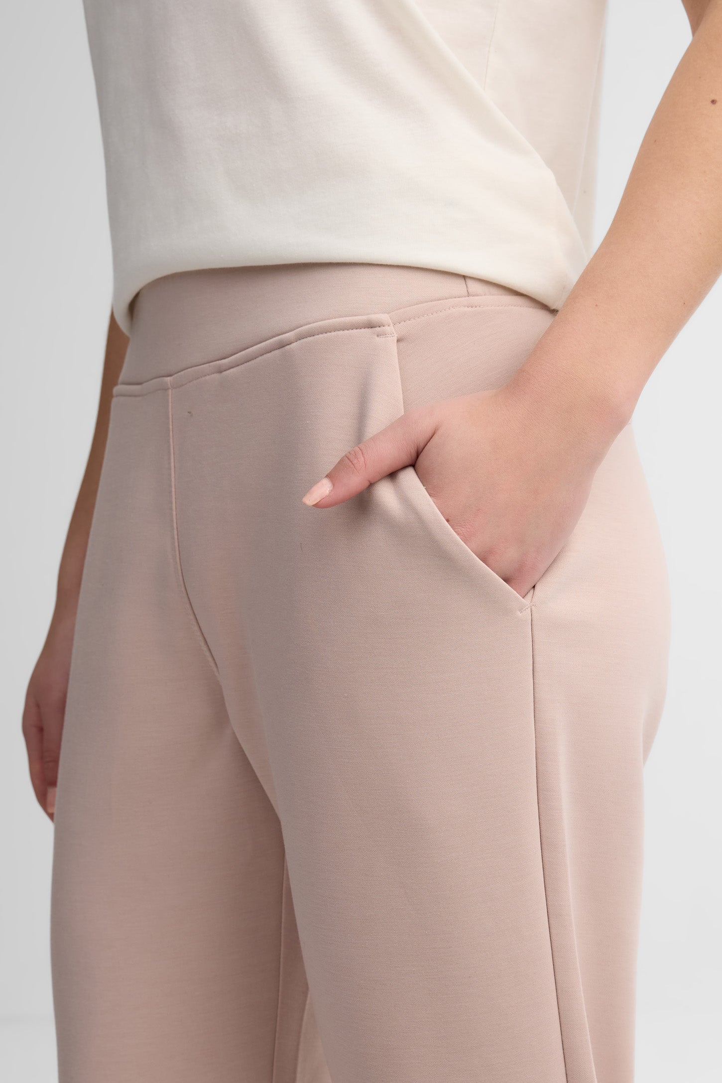 Pantalon jogger jambe fuselée - Femme && ROSE