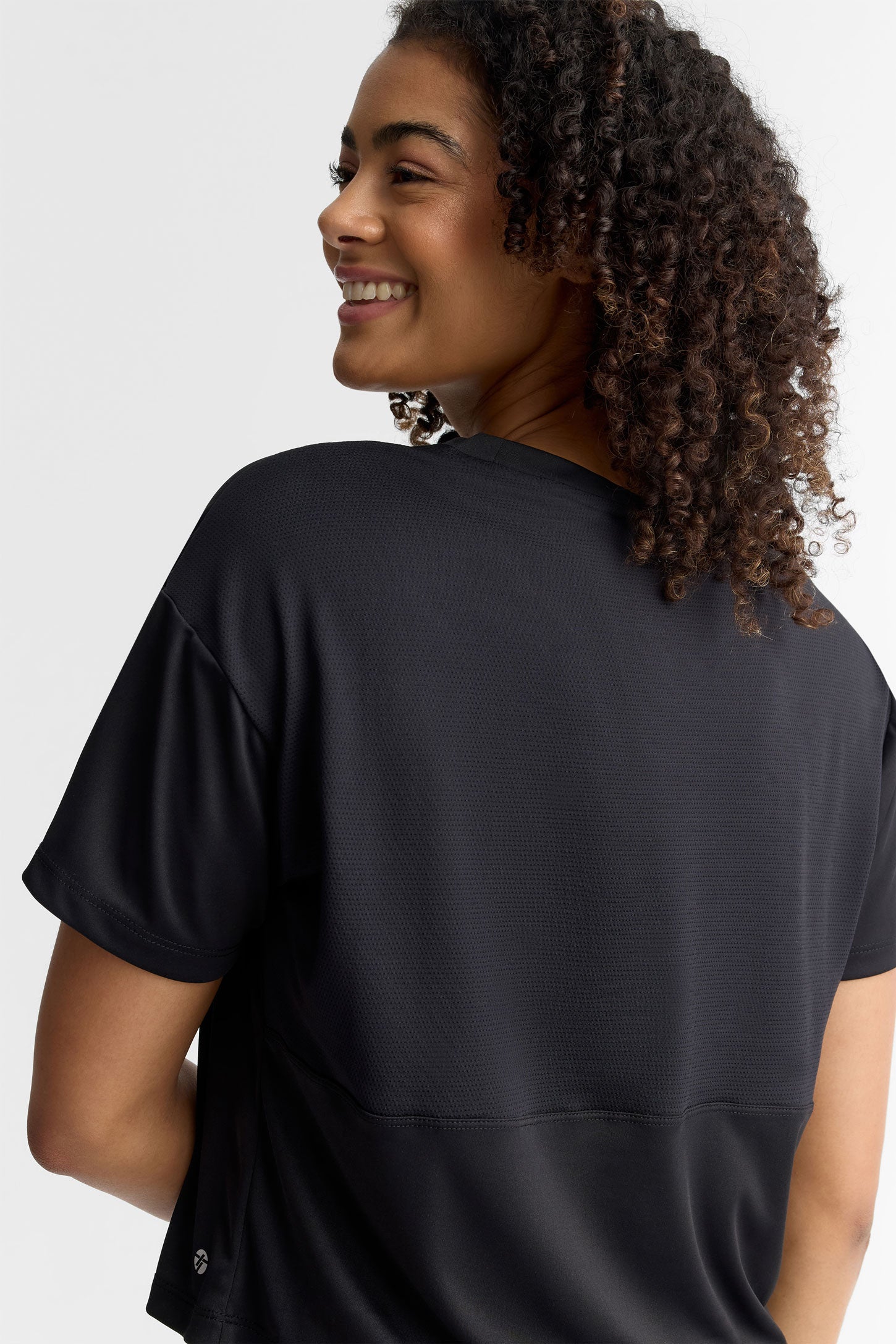 T-shirt col rond coupe écourtée athlétique - Femme && NOIR