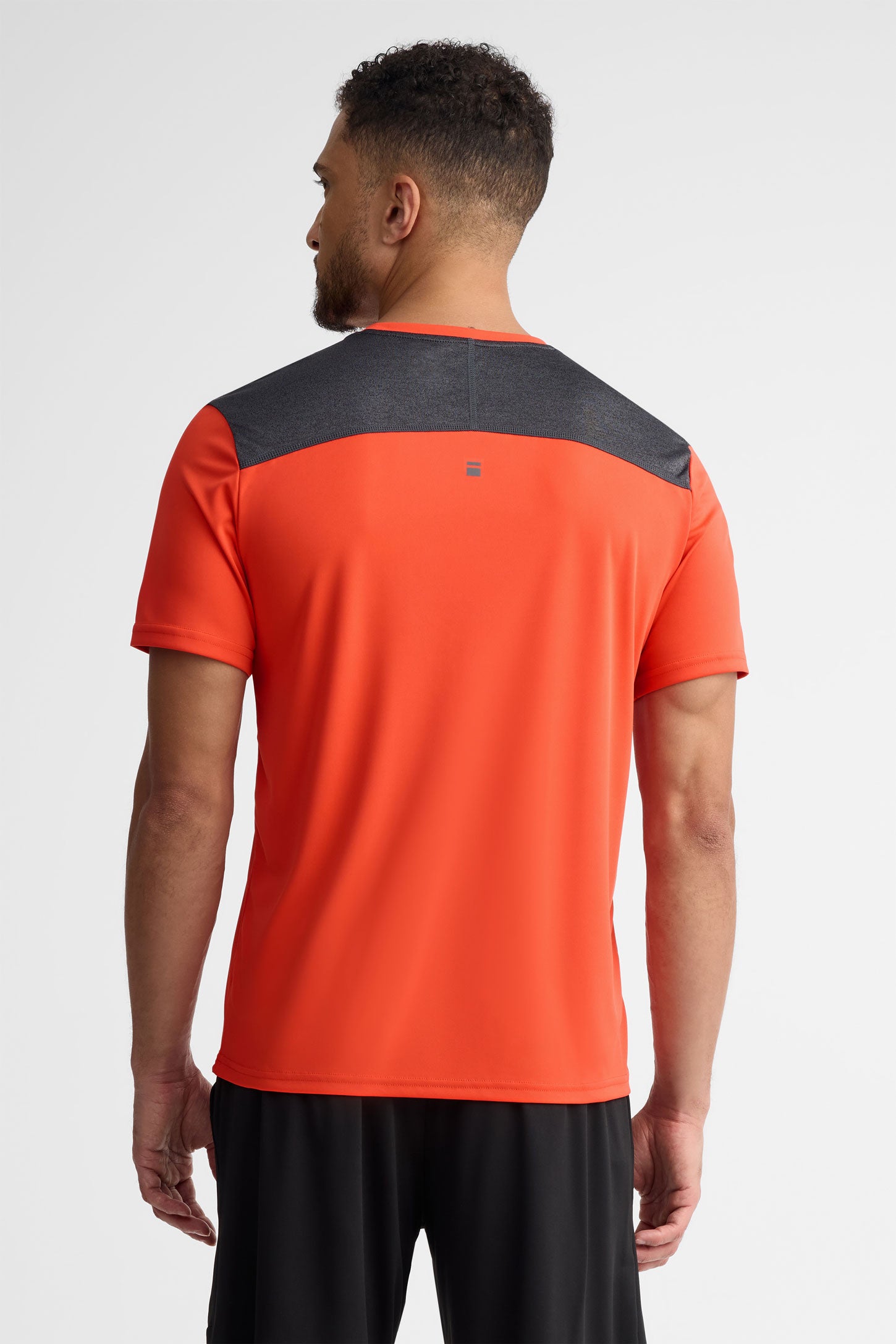 T-shirt athlétique - Homme && ROUGE