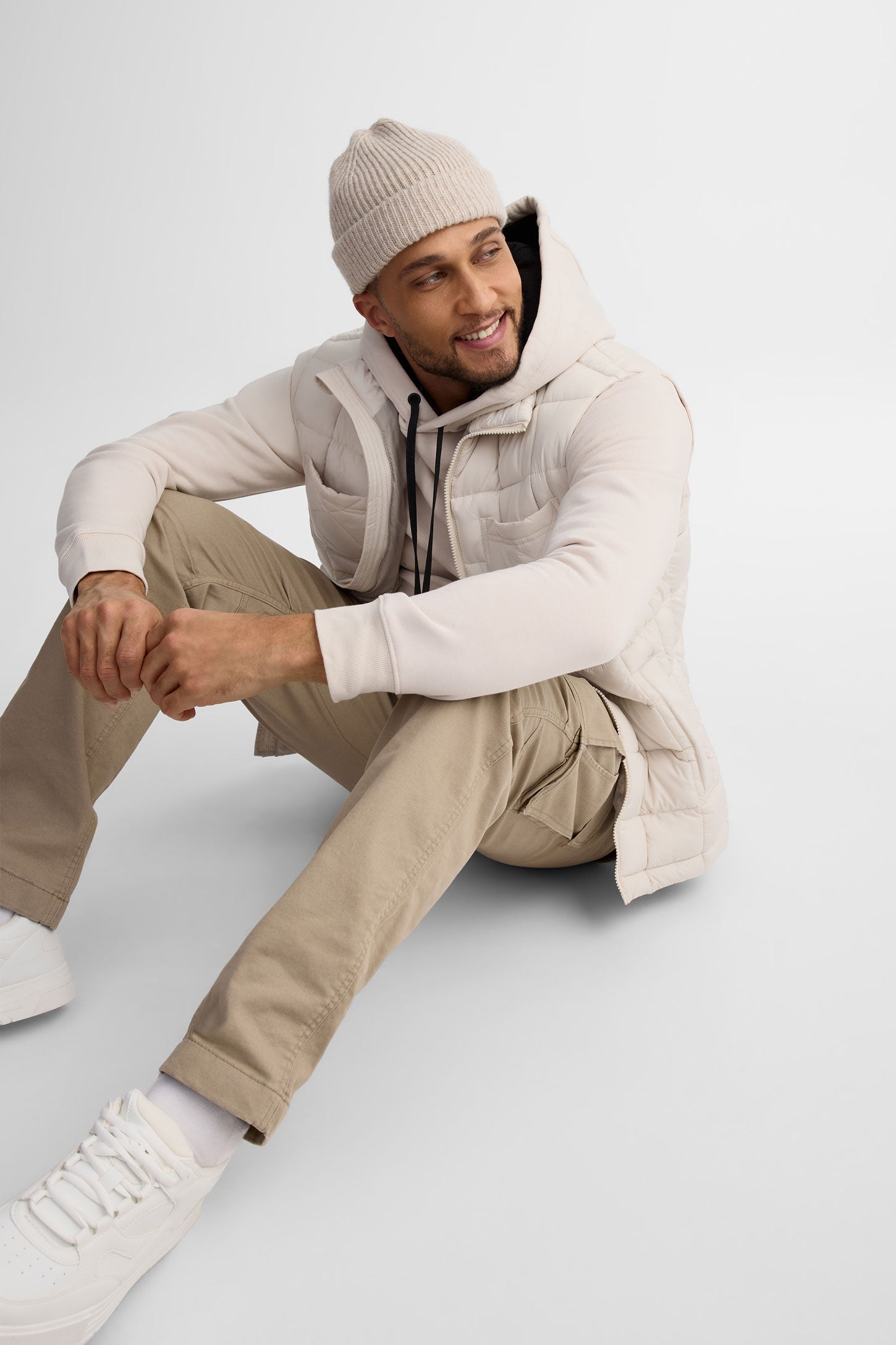 Veste matelassée sans manches - Homme && IVOIRE