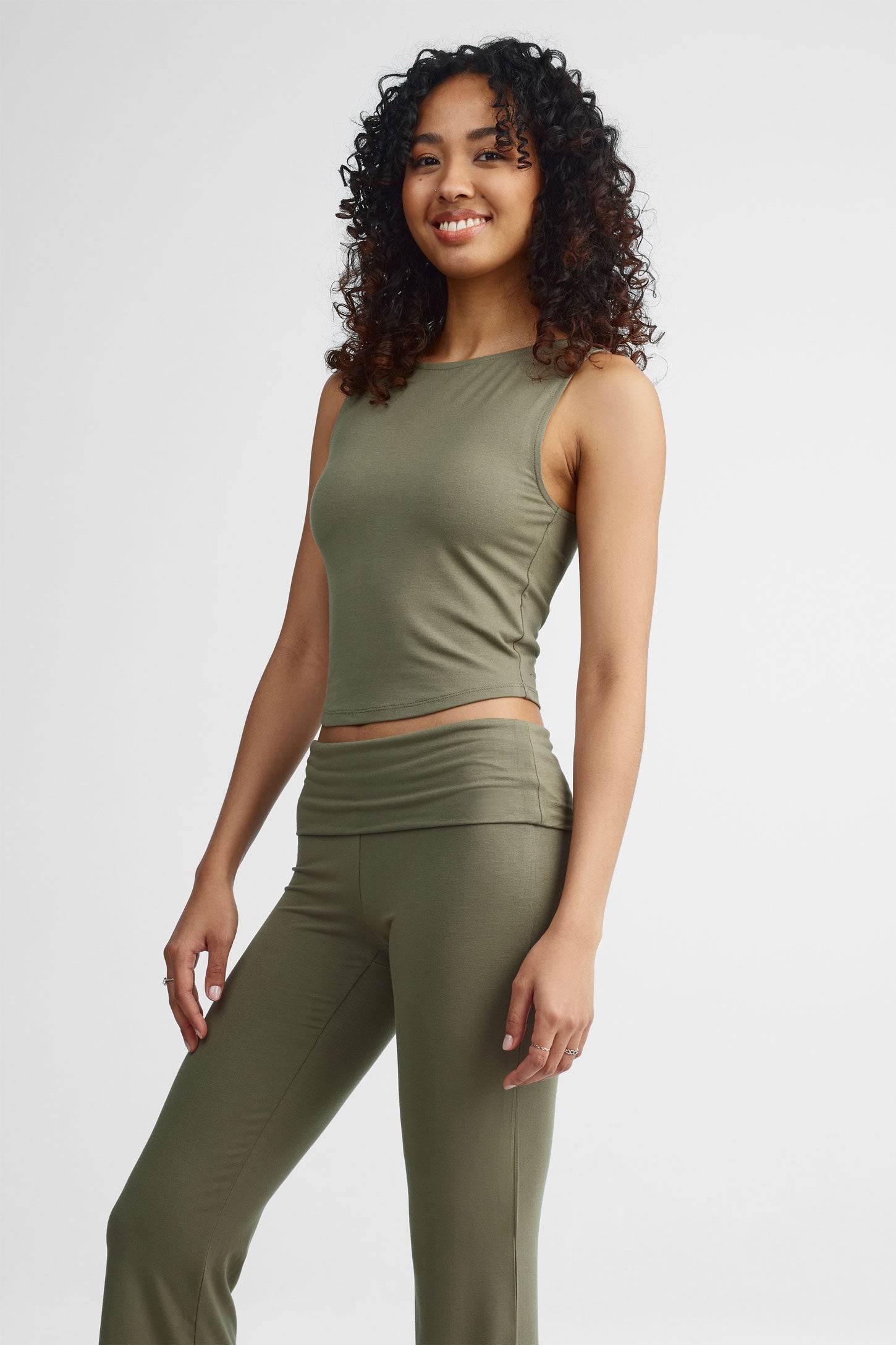Camisole col bateau coupe ajustée - Femme && KAKI