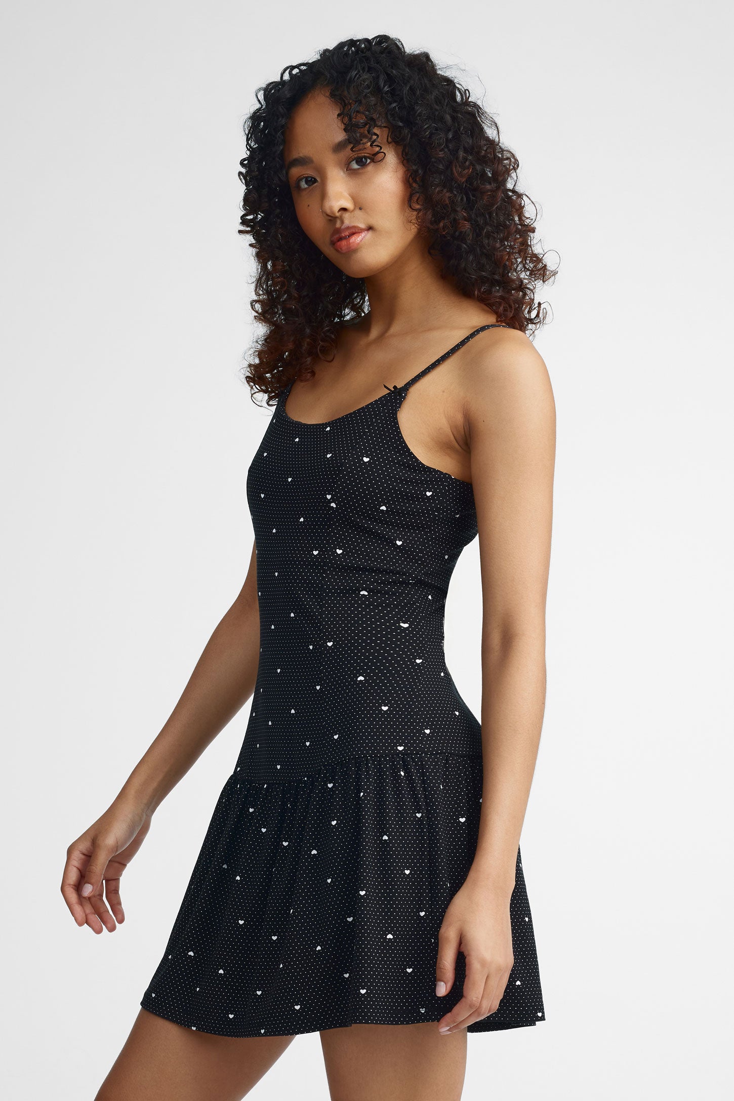 Robe courte à bretelles imprimée - Femme && NOIR/MULTI